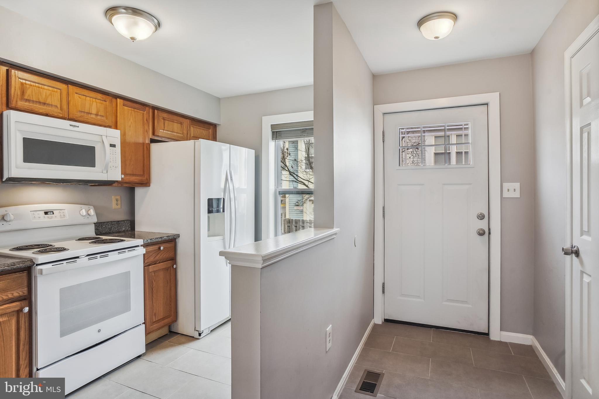 13725 AVONSHIRE DRIVE