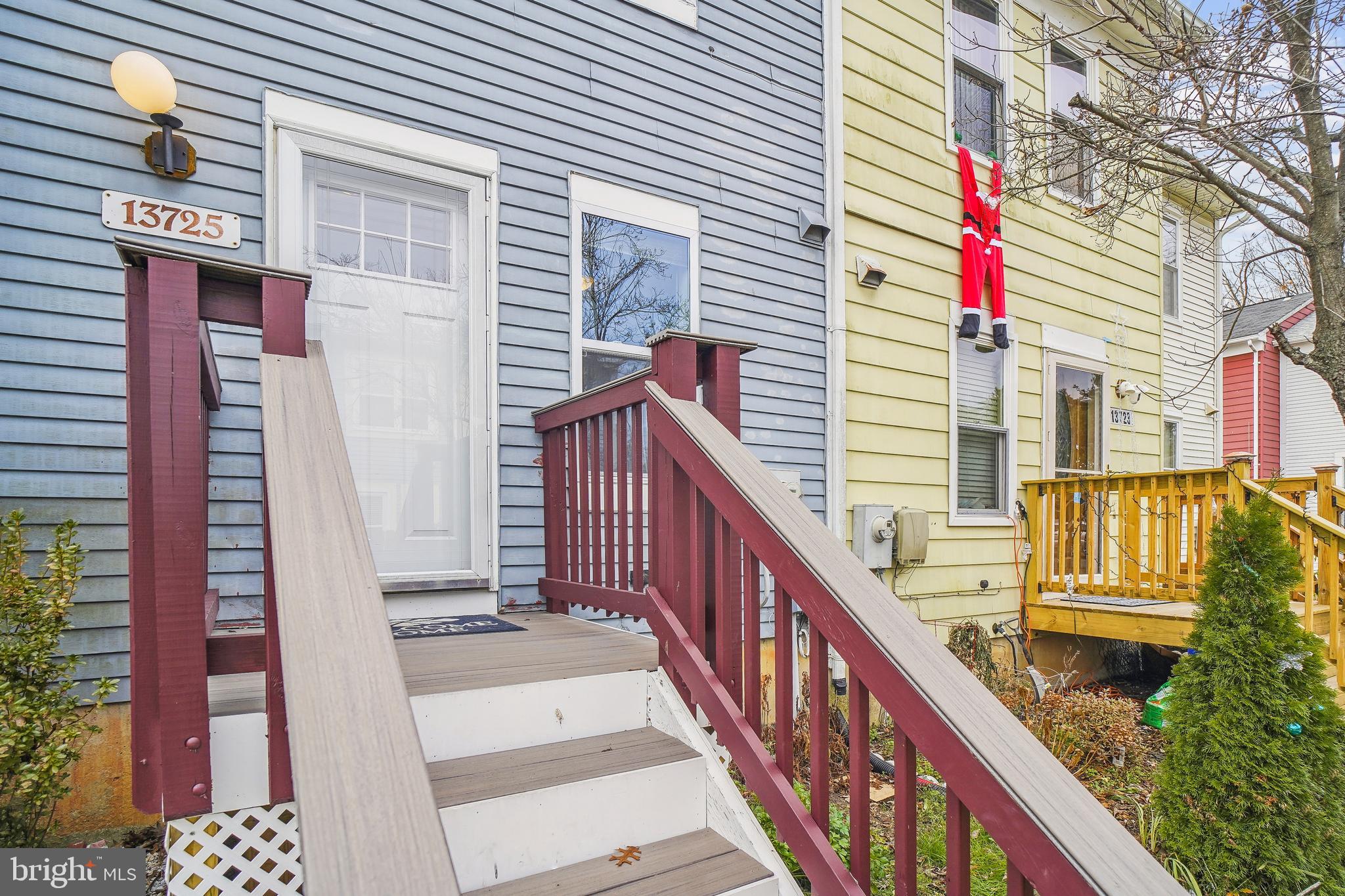 13725 AVONSHIRE DRIVE