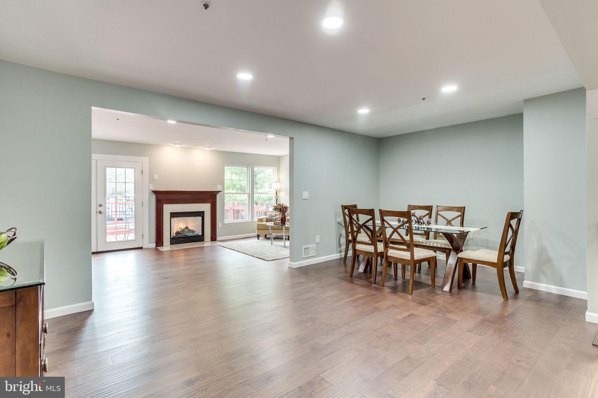 MARLTON TOWN CENTER - Residential