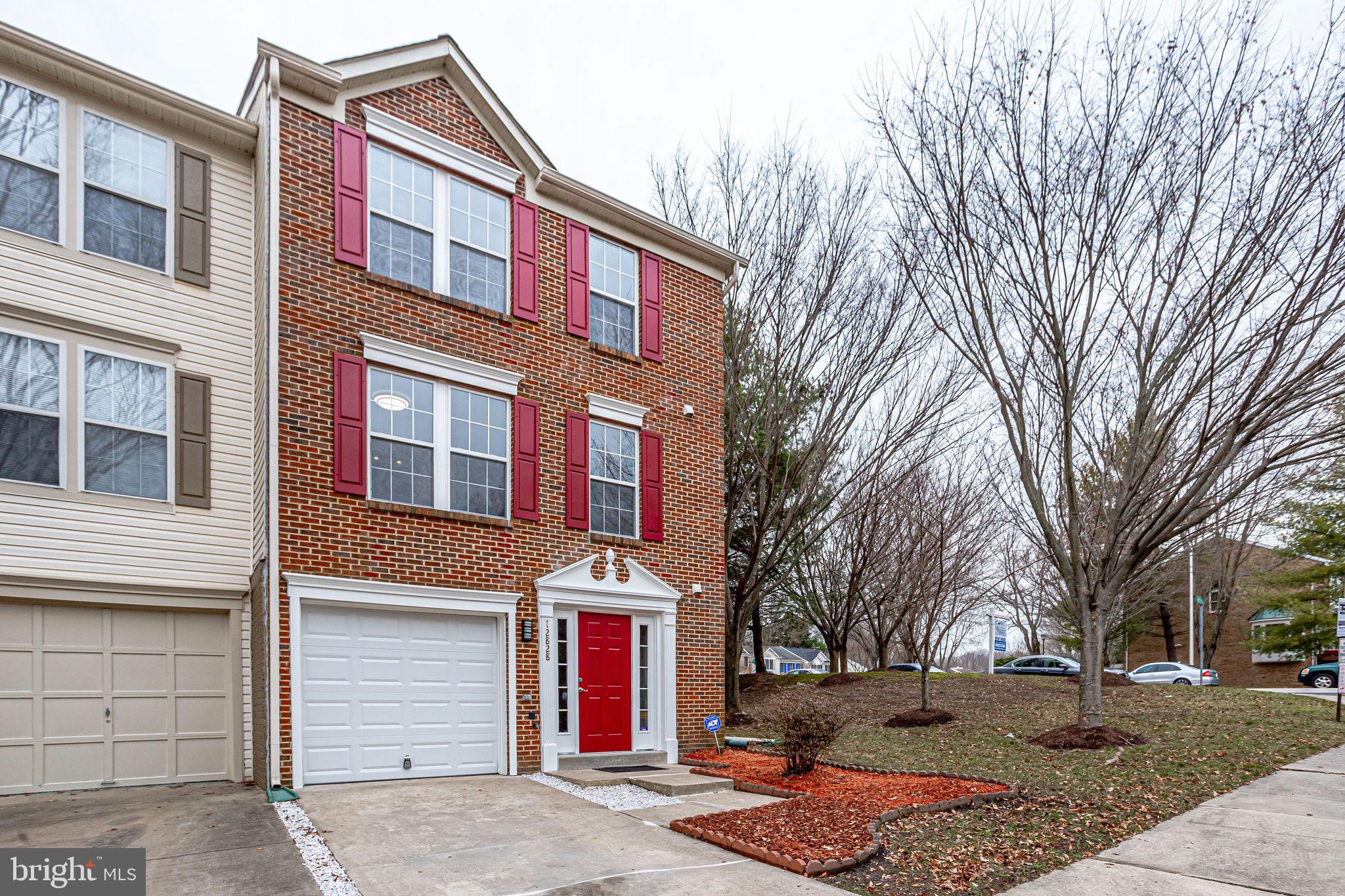 MARLTON TOWN CENTER - Residential