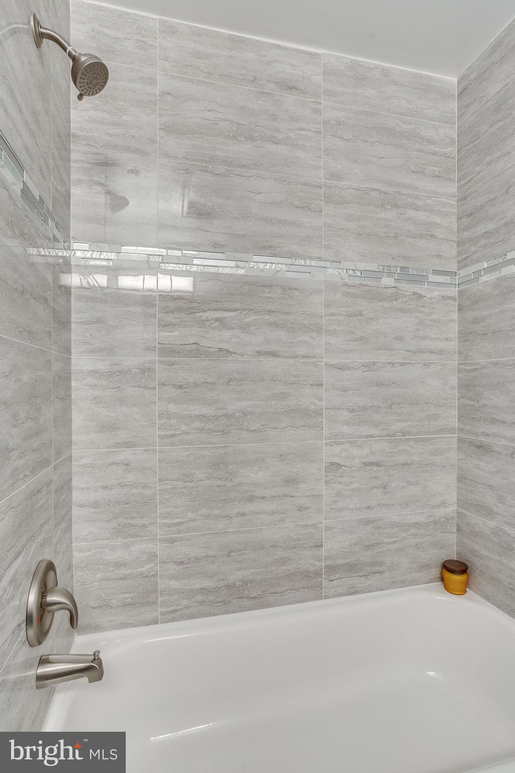 MARLTON TOWN CENTER - Residential