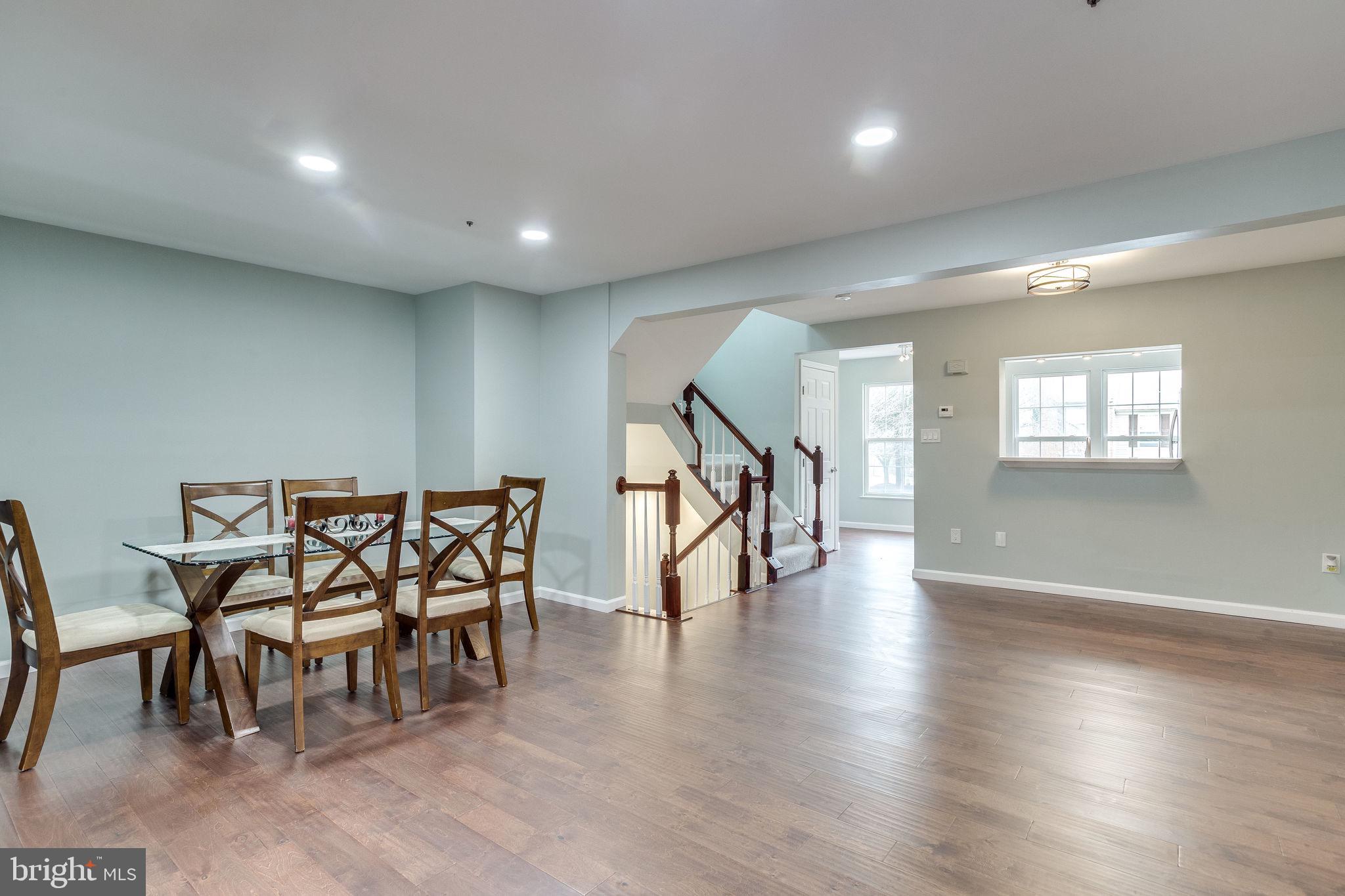 MARLTON TOWN CENTER - Residential