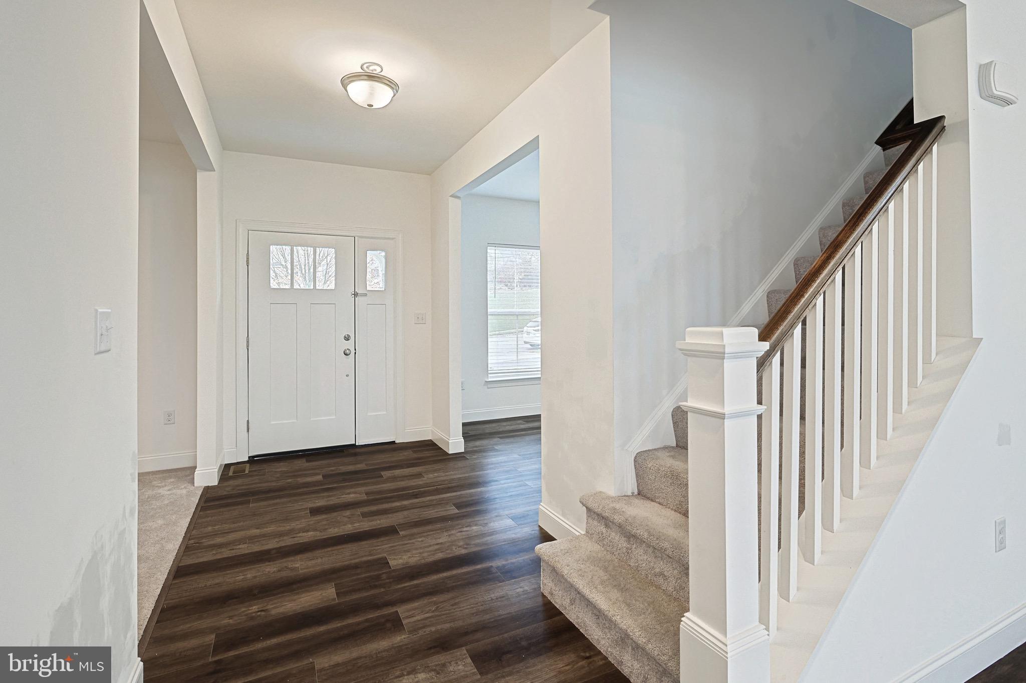 REGENTS GLEN/ROYAL OAKS - Residential