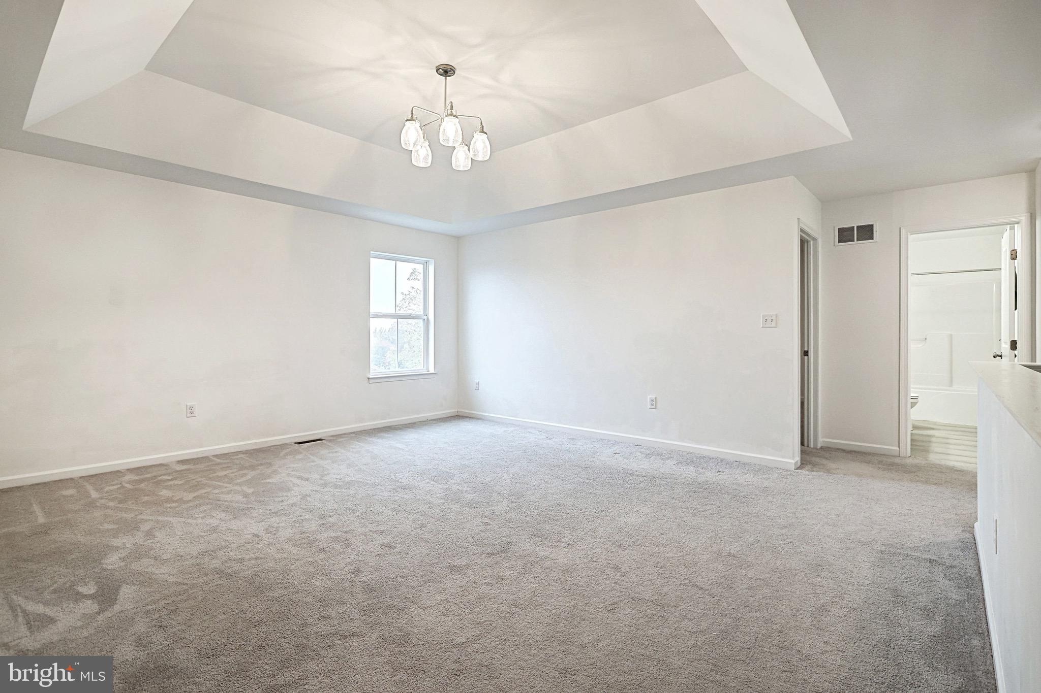 REGENTS GLEN/ROYAL OAKS - Residential