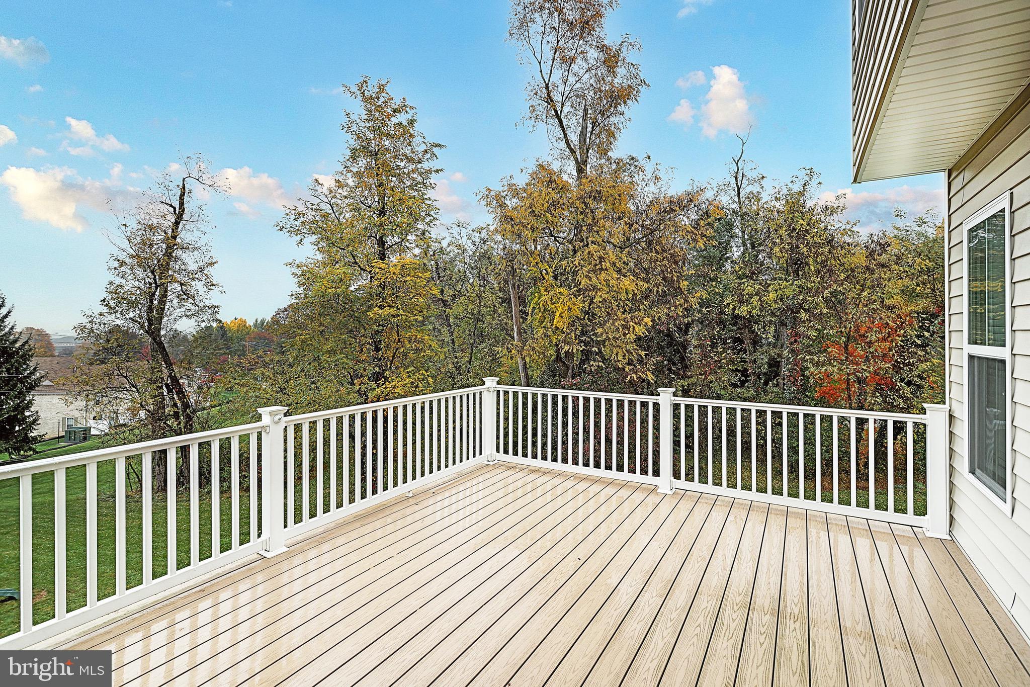 REGENTS GLEN/ROYAL OAKS - Residential