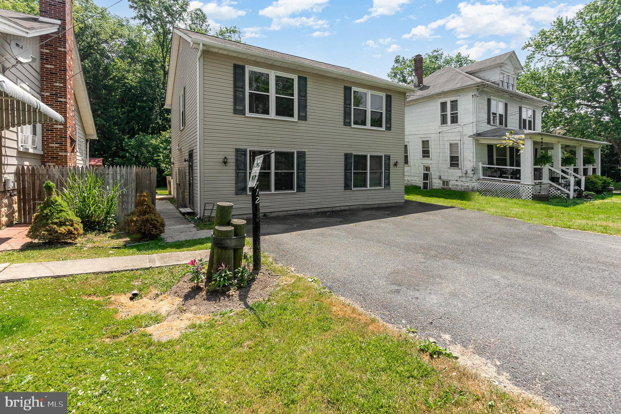 PERRYVILLE - Residential