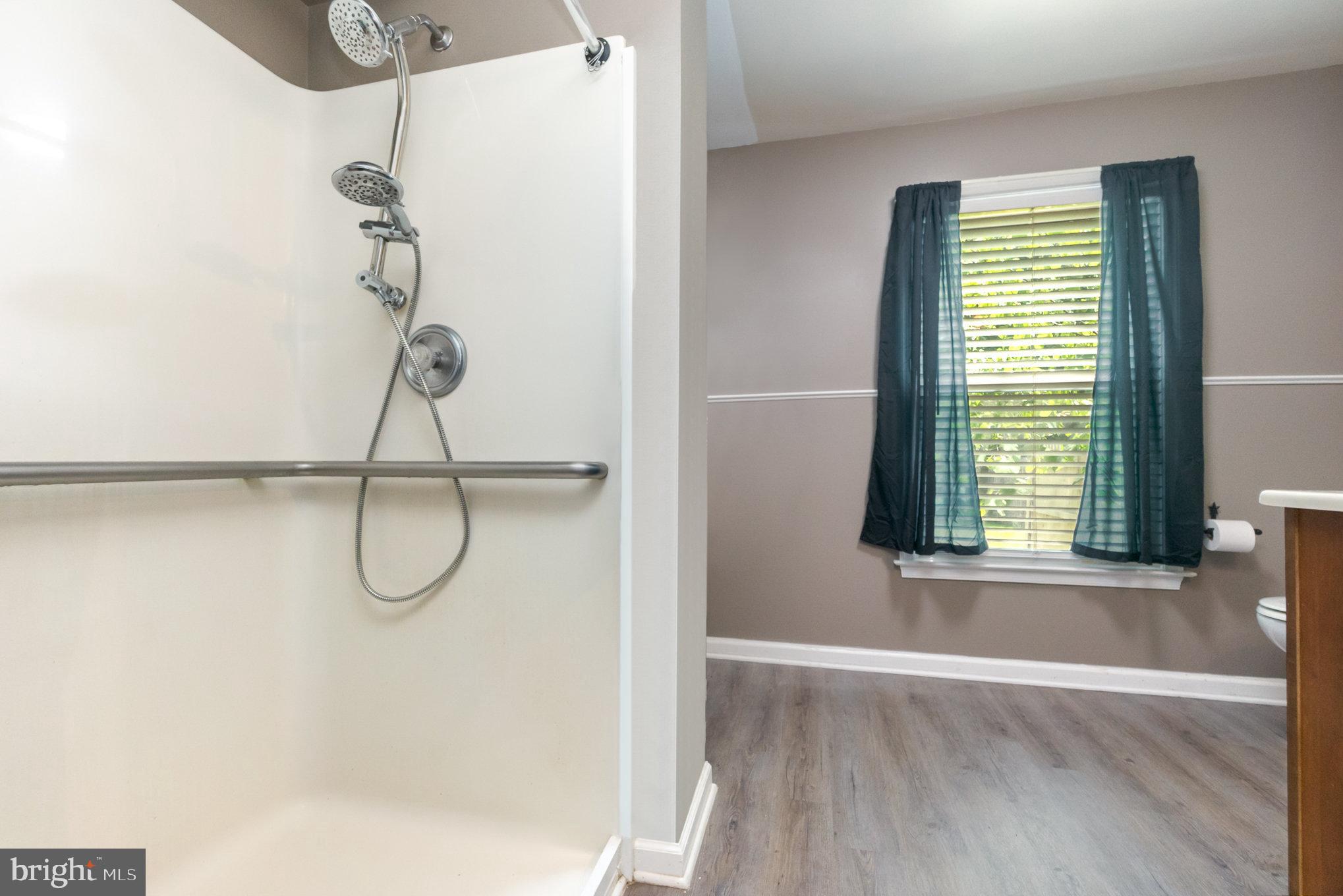 PERRYVILLE - Residential