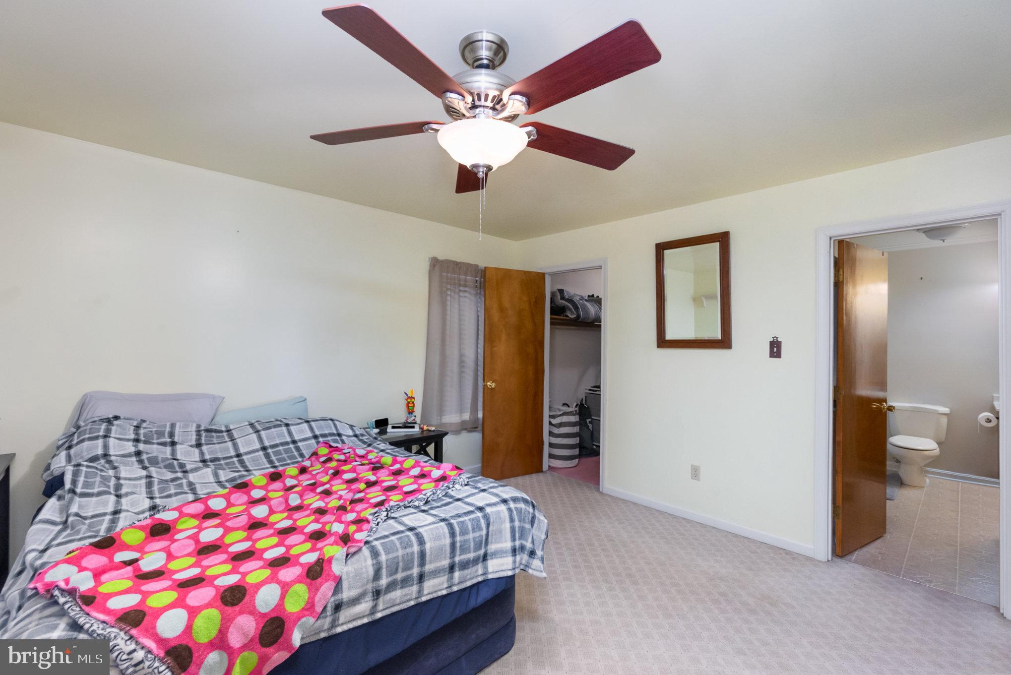 PERRYVILLE - Residential