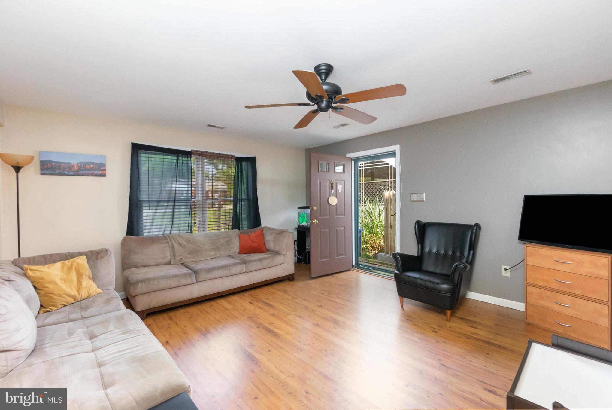 PERRYVILLE - Residential