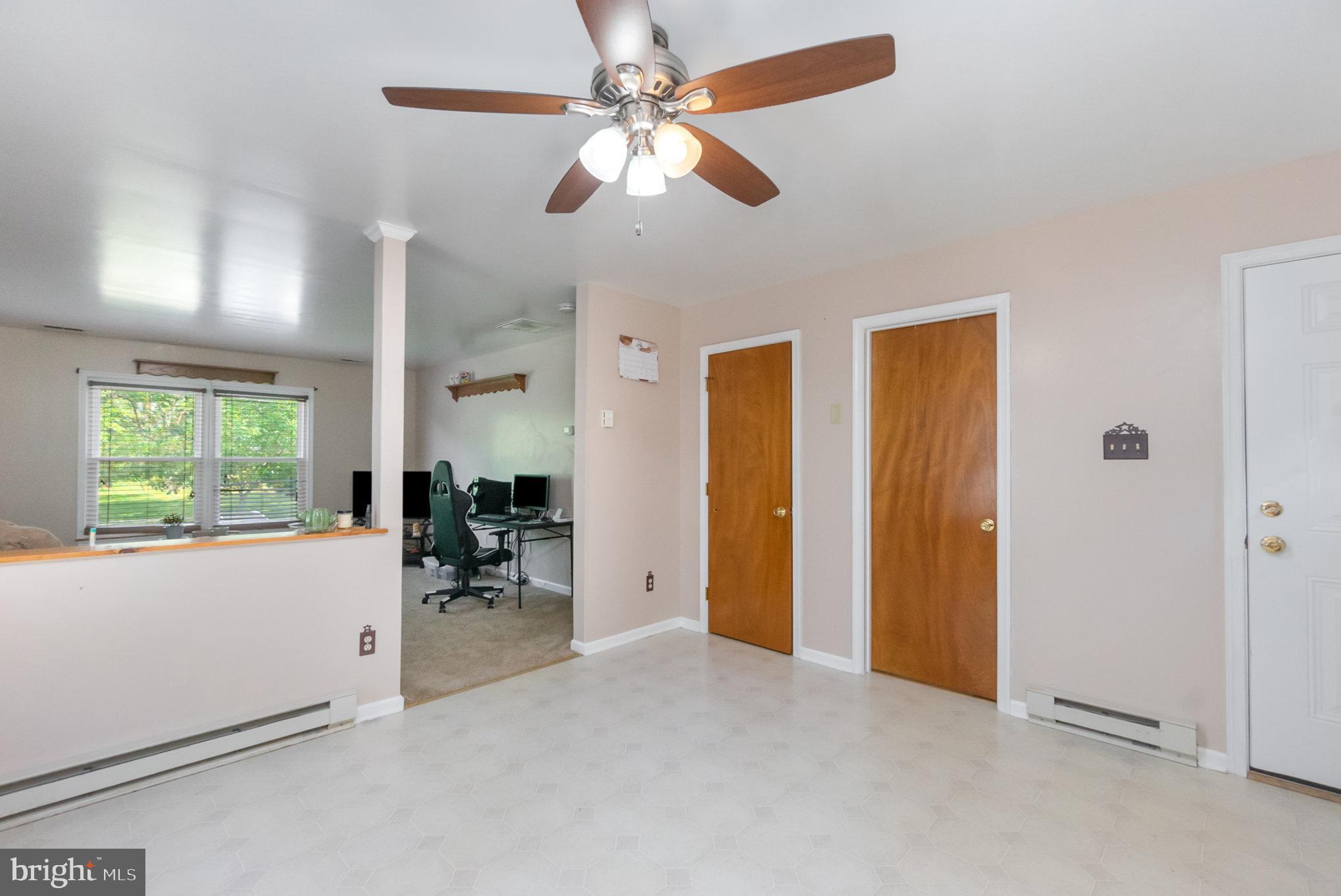 PERRYVILLE - Residential