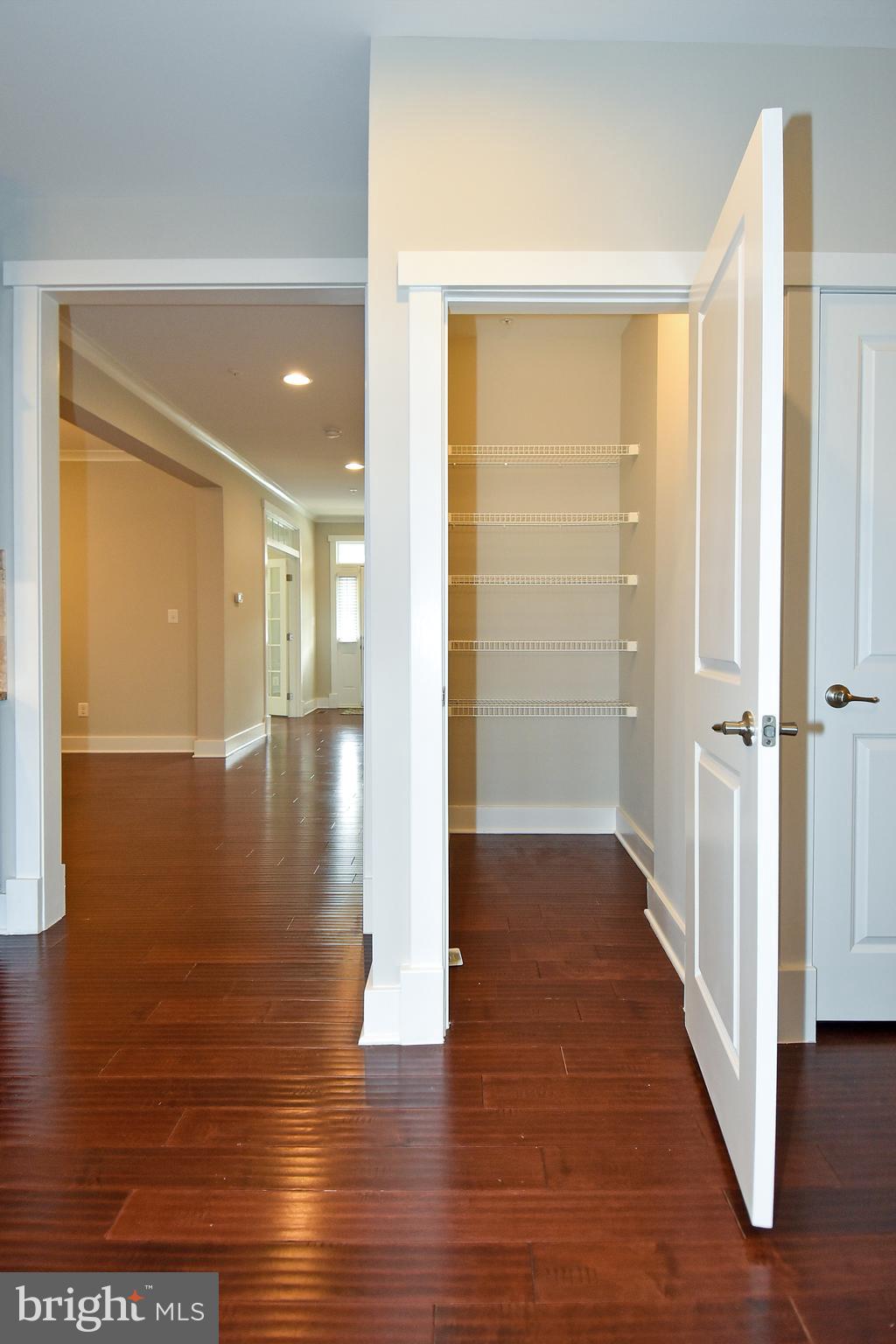 POTOMAC SHORES - Residential