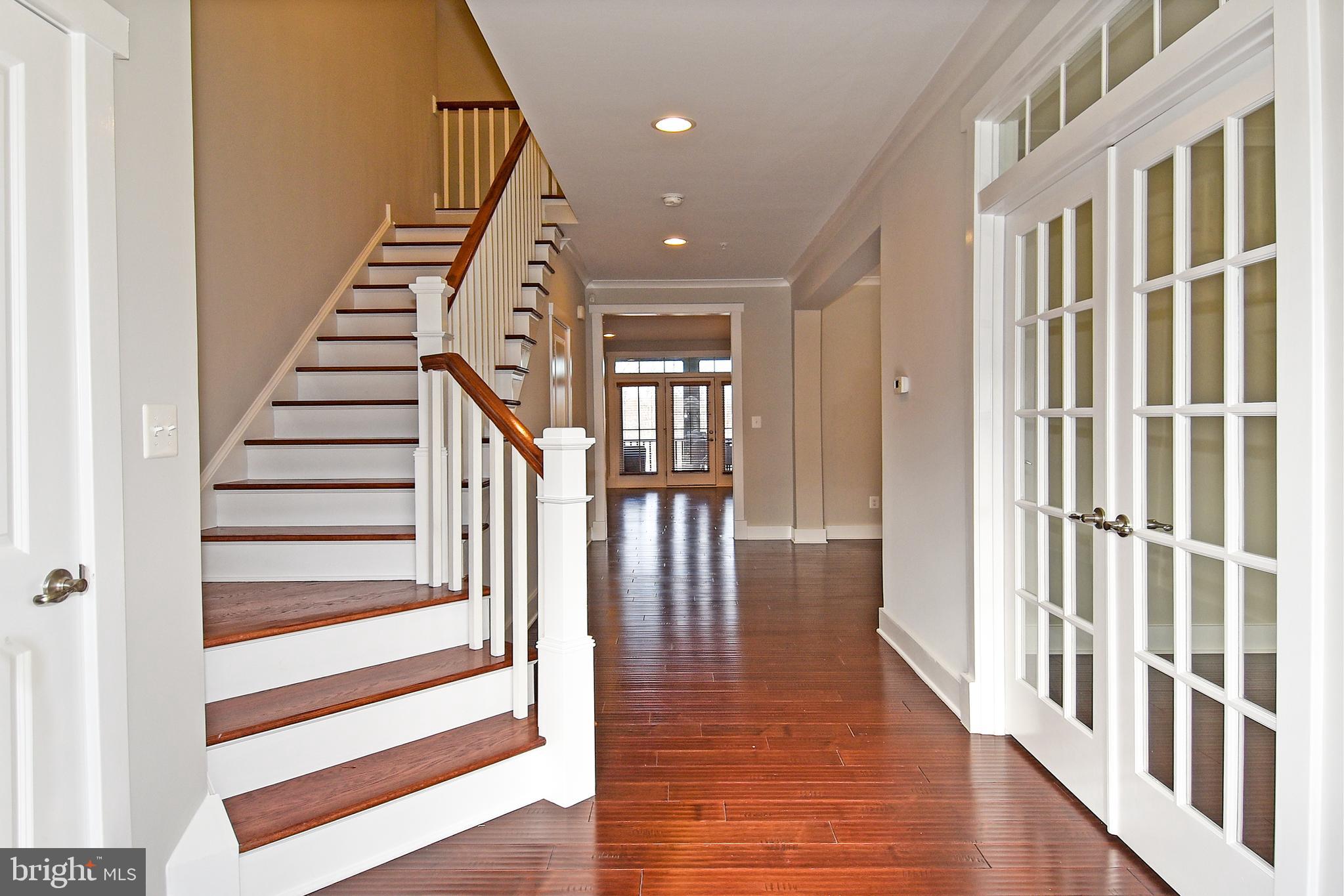 POTOMAC SHORES - Residential