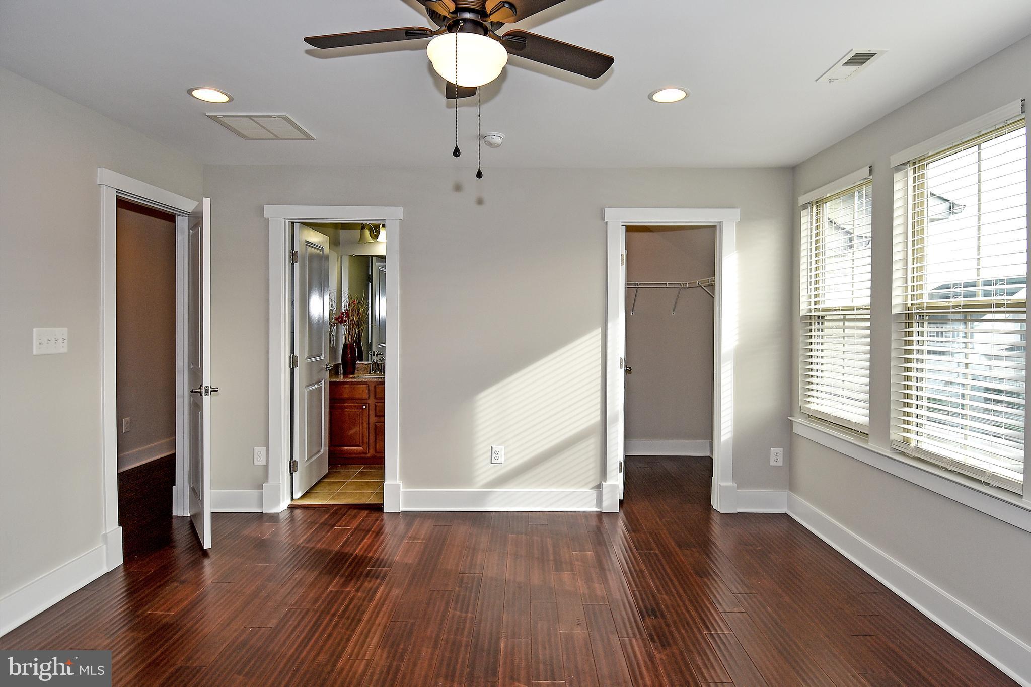 POTOMAC SHORES - Residential