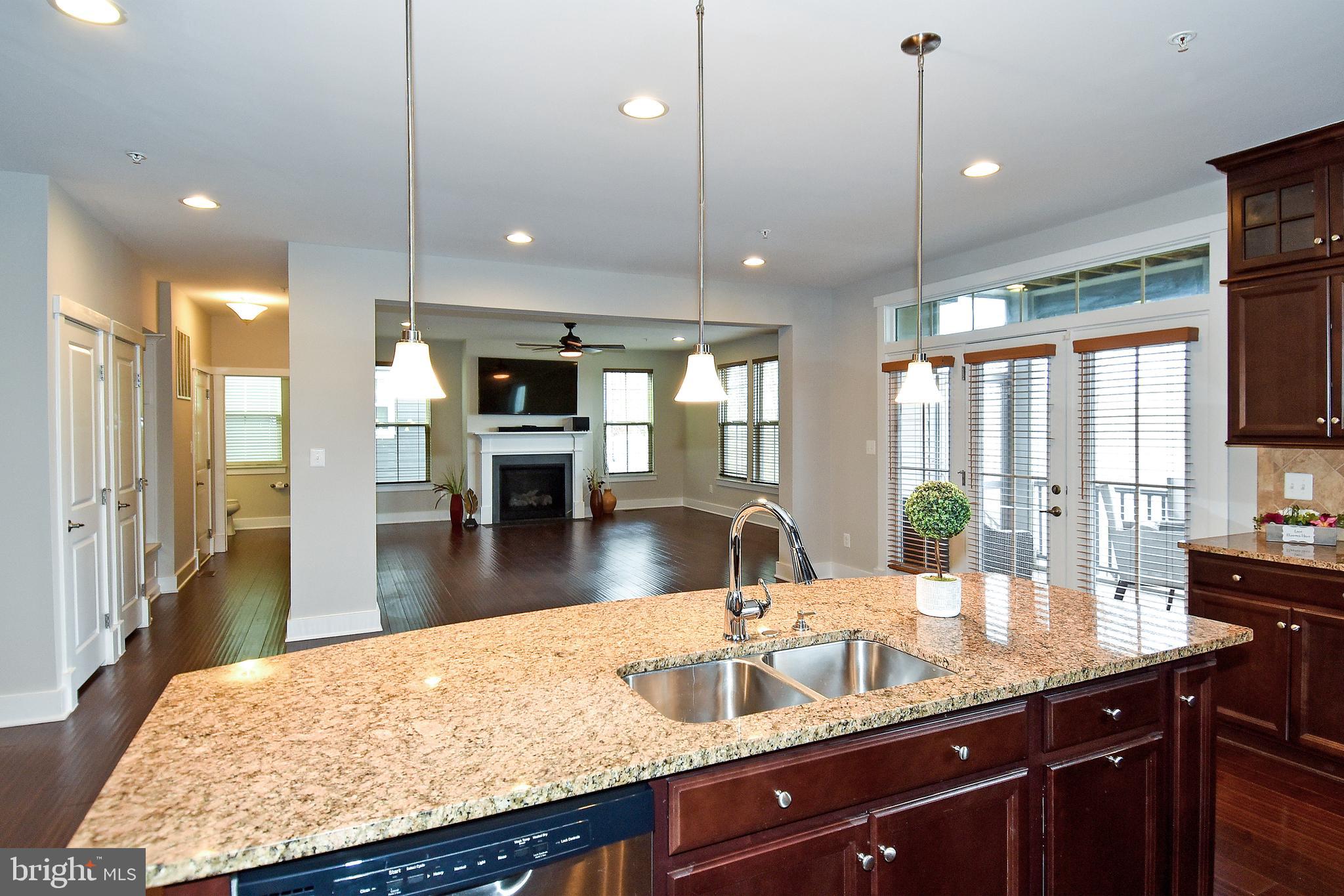 POTOMAC SHORES - Residential