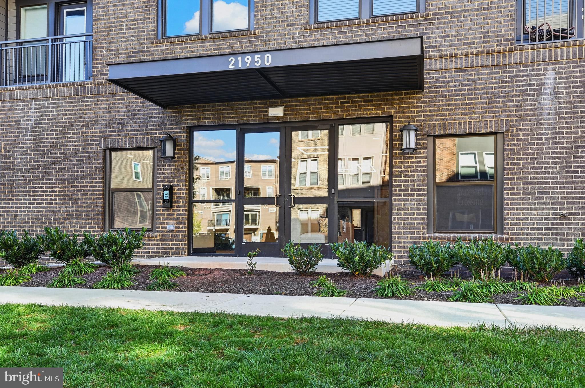21950 GARGANEY TERRACE 202