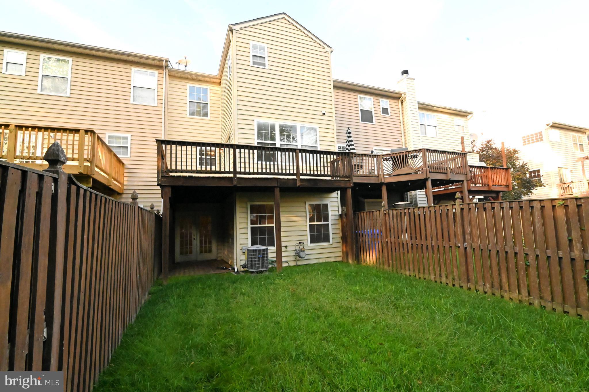 HIGHGROVE - Residential