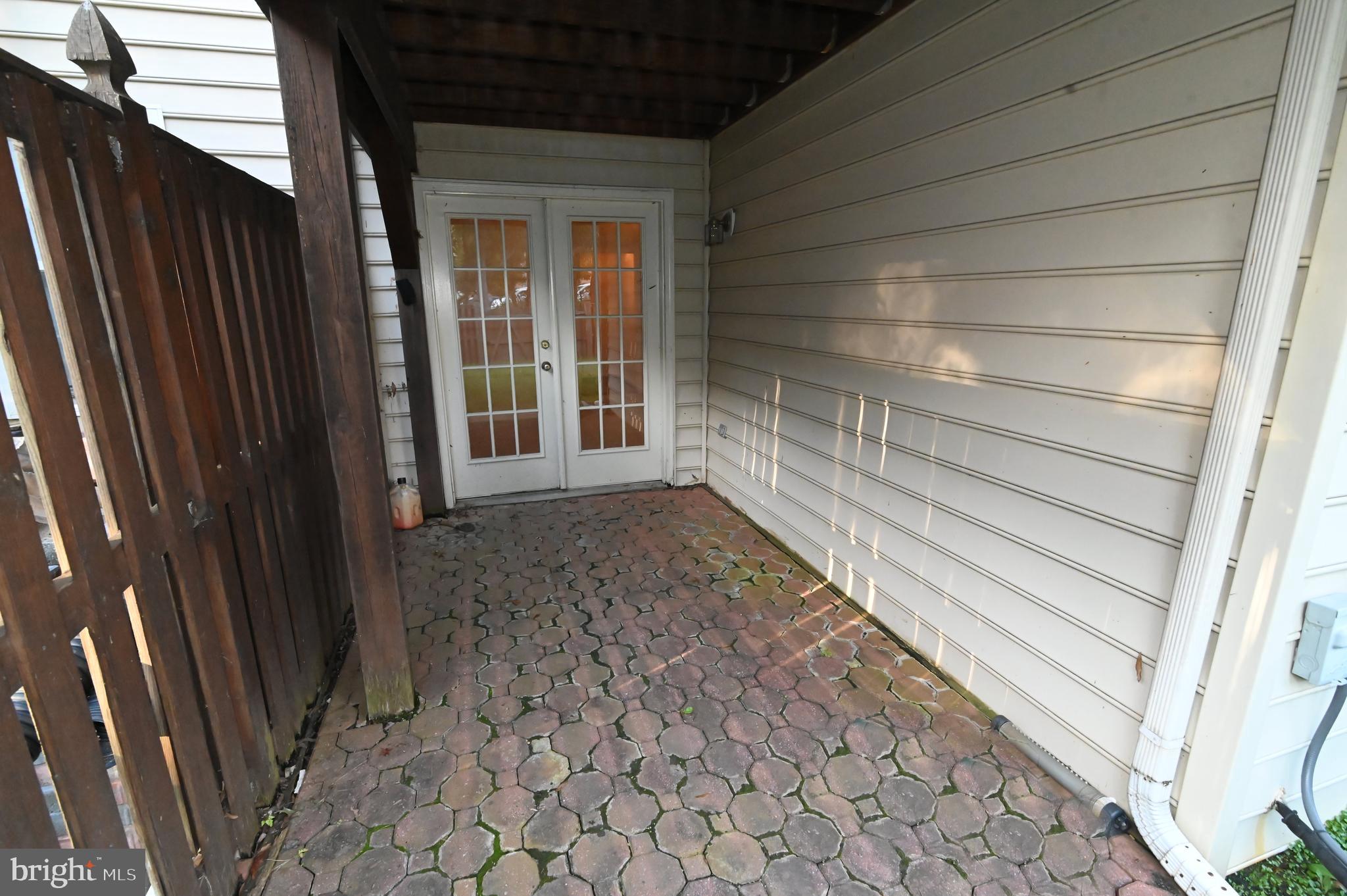 HIGHGROVE - Residential