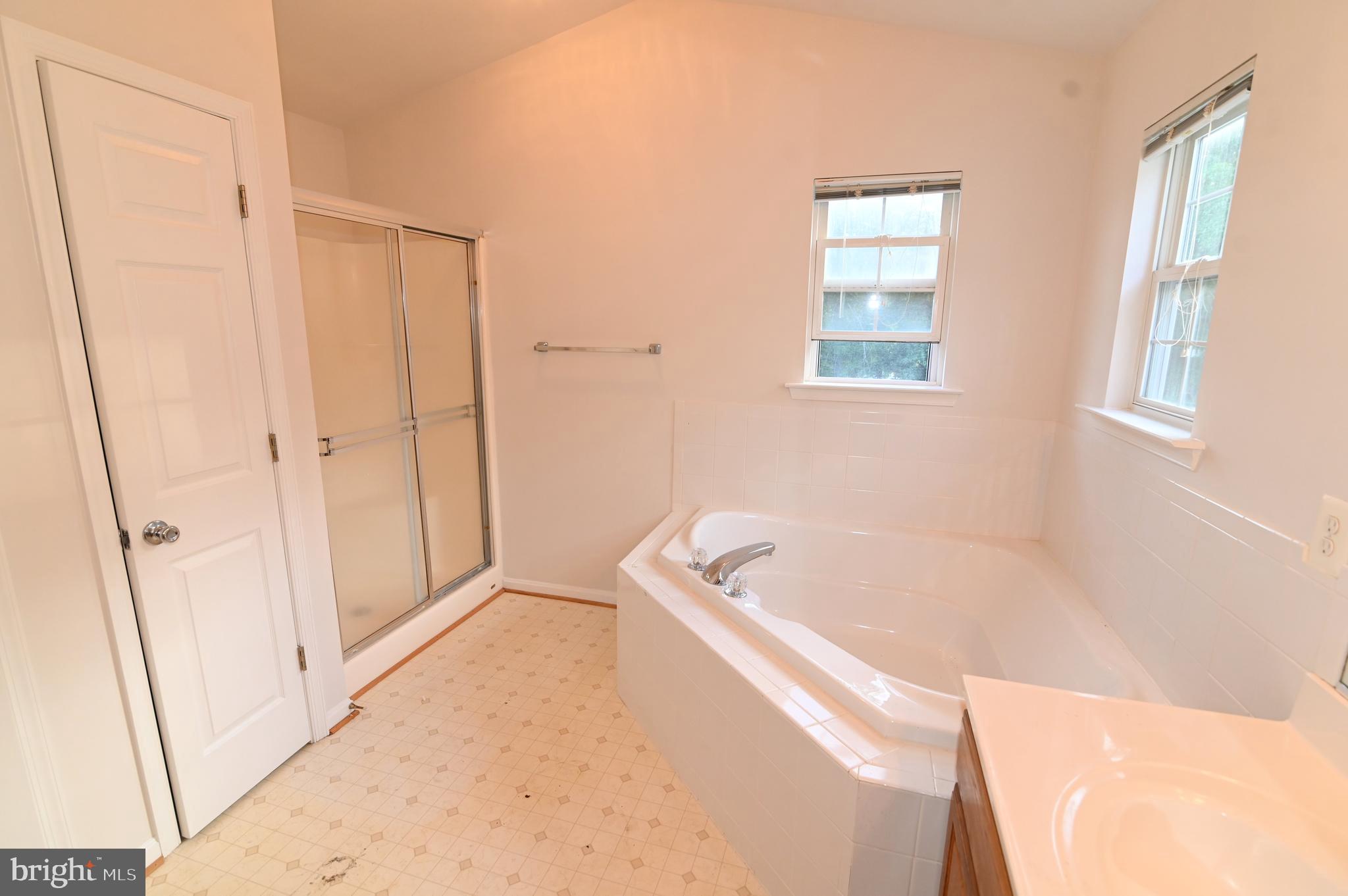 HIGHGROVE - Residential