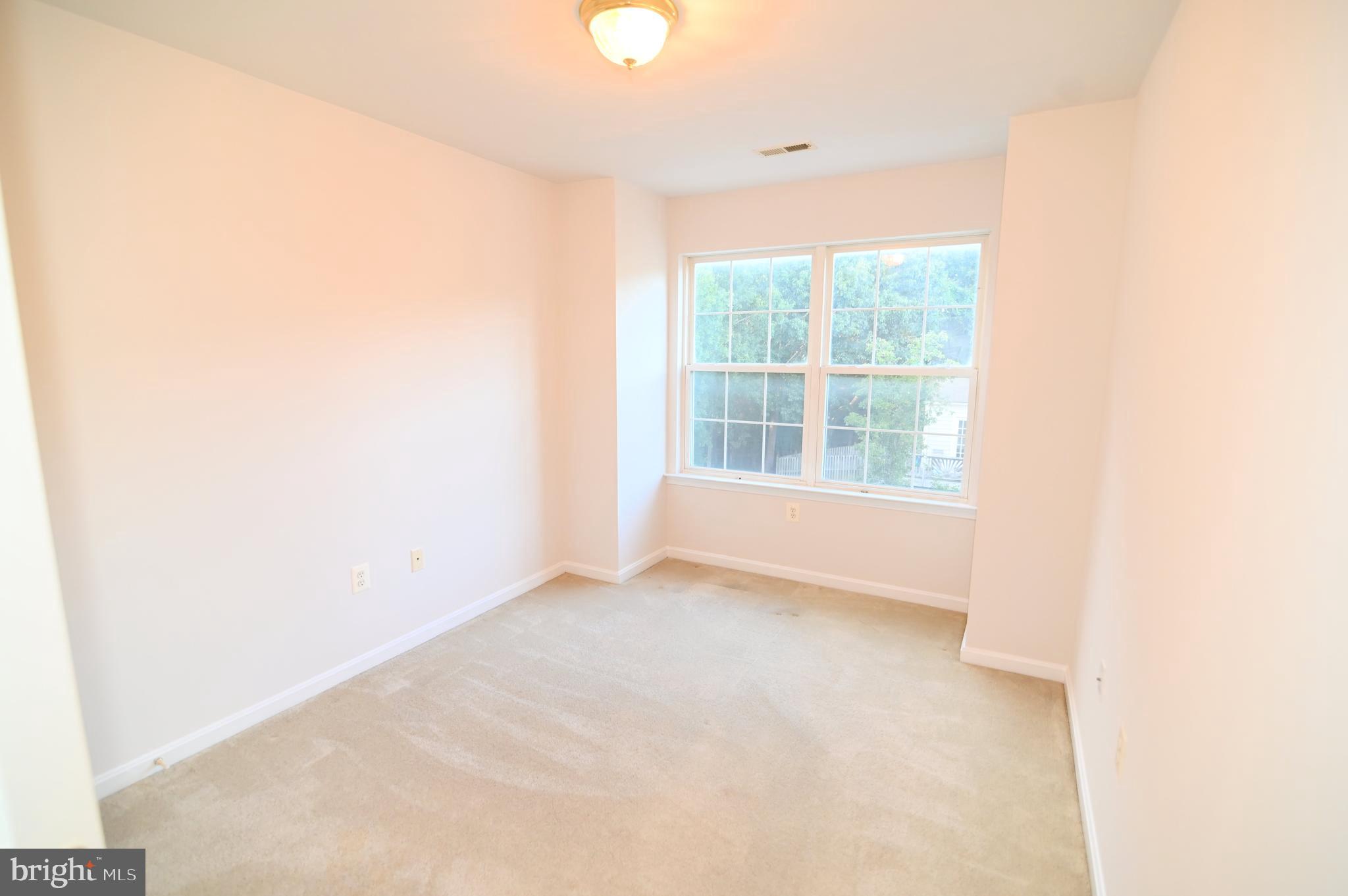 HIGHGROVE - Residential