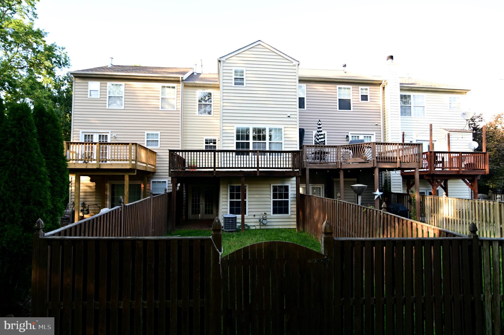 HIGHGROVE - Residential