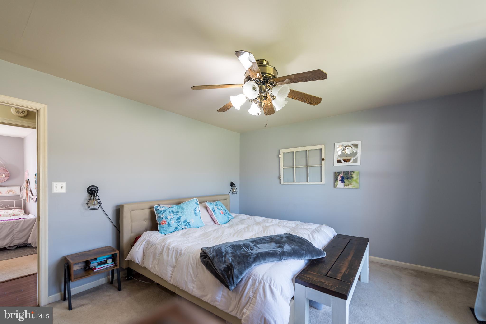 STRATFORD PLACE - Residential