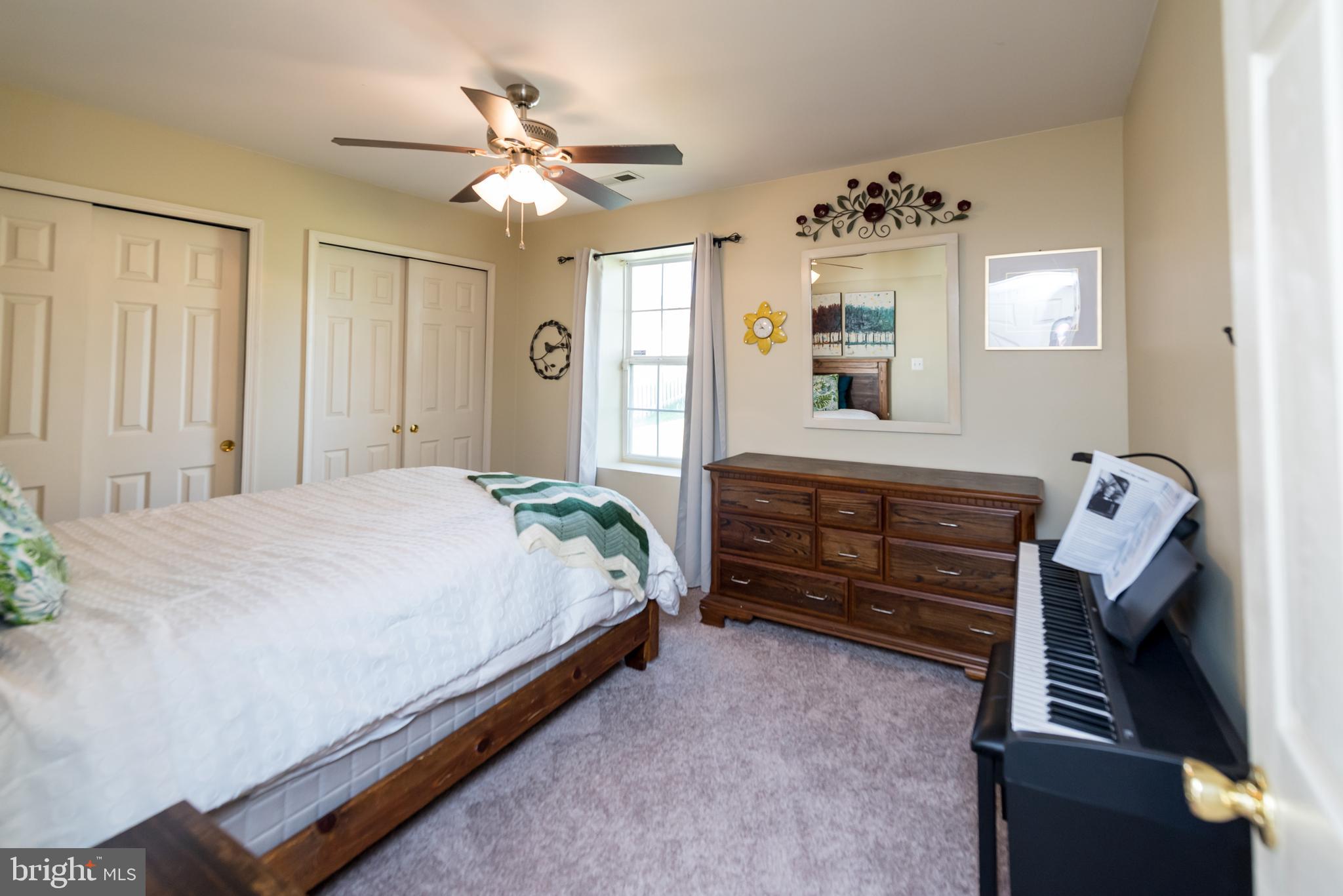 STRATFORD PLACE - Residential