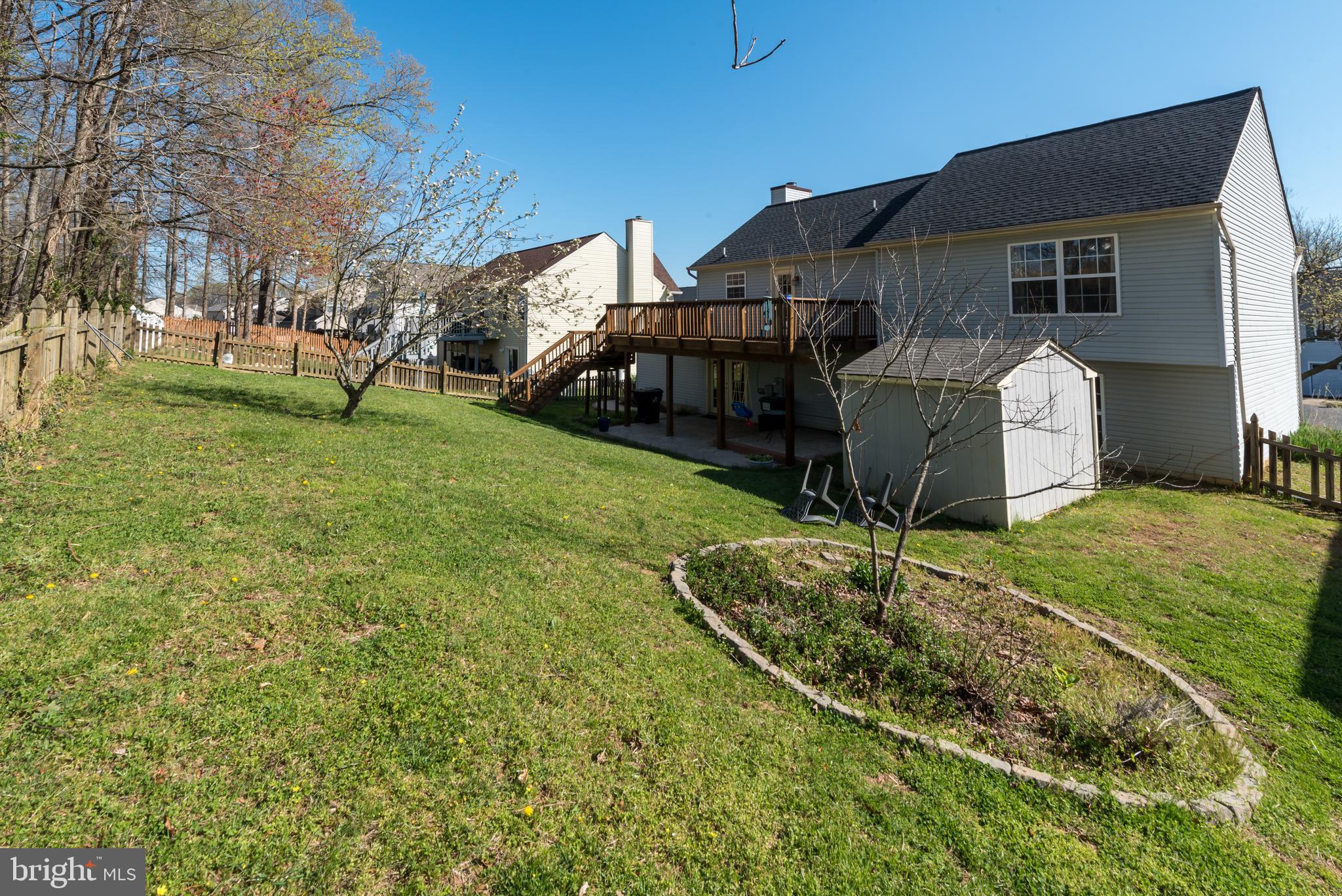 STRATFORD PLACE - Residential