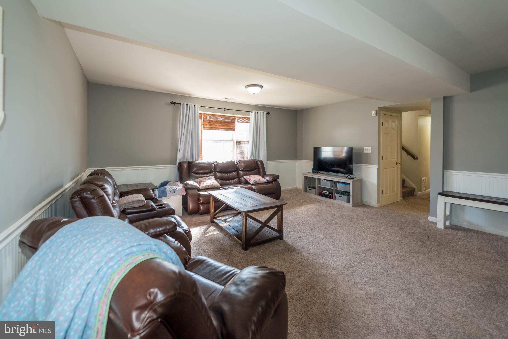 STRATFORD PLACE - Residential