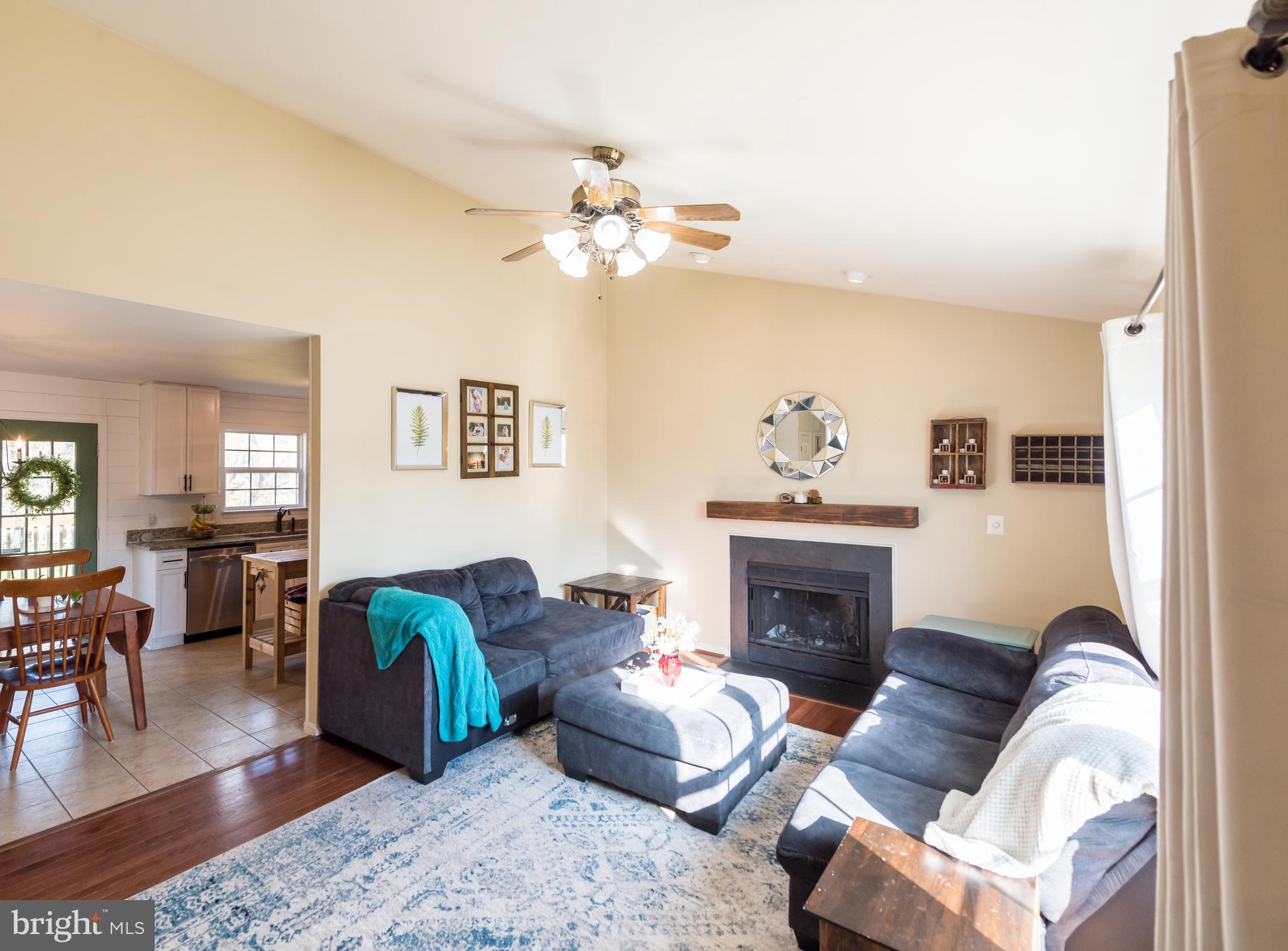 STRATFORD PLACE - Residential