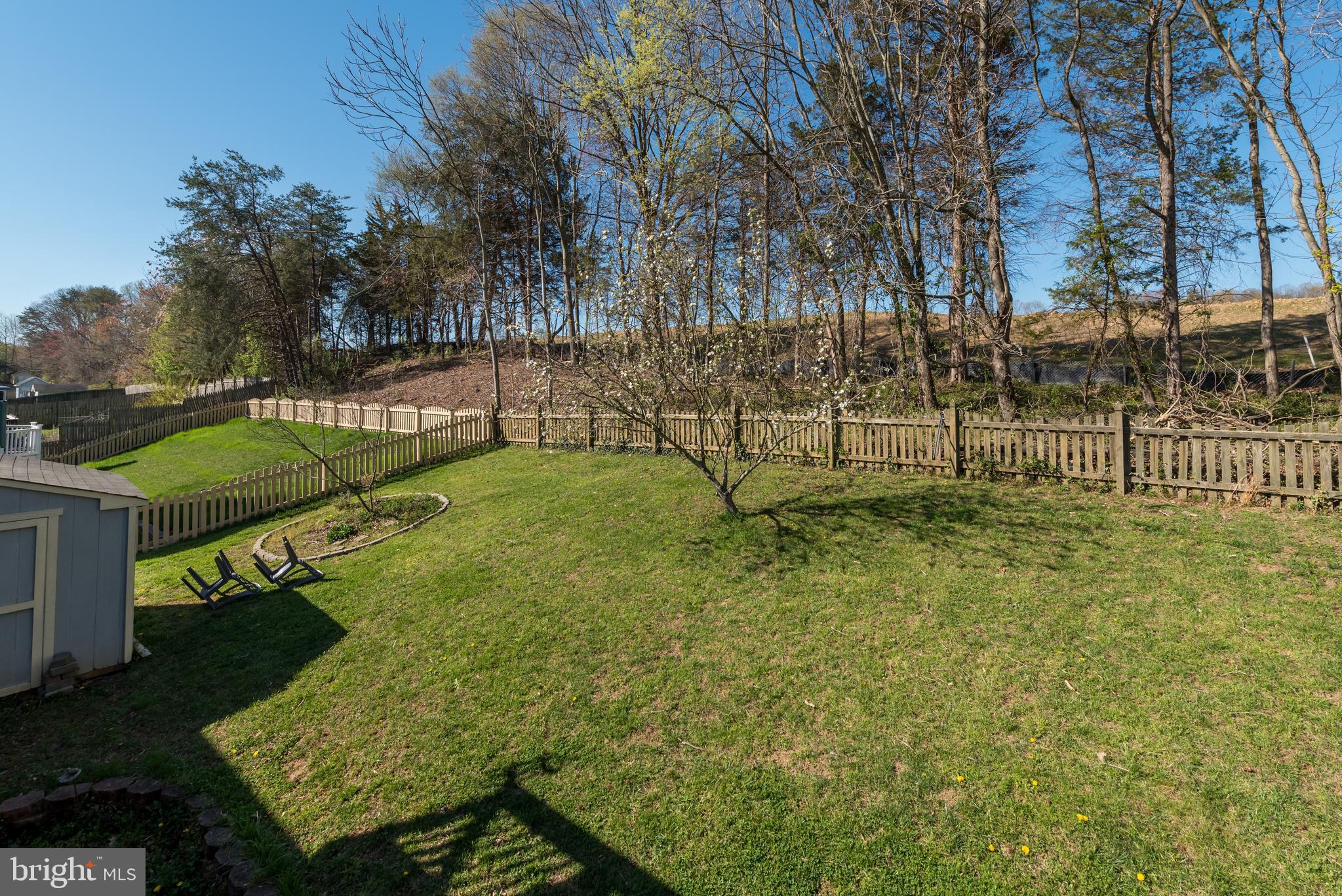 STRATFORD PLACE - Residential