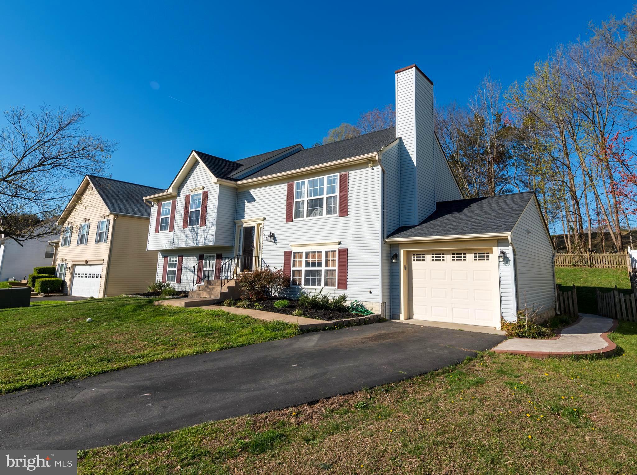 STRATFORD PLACE - Residential