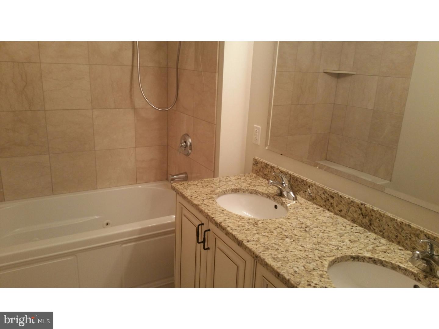 WATERFRONT SQUARE - Residential Lease