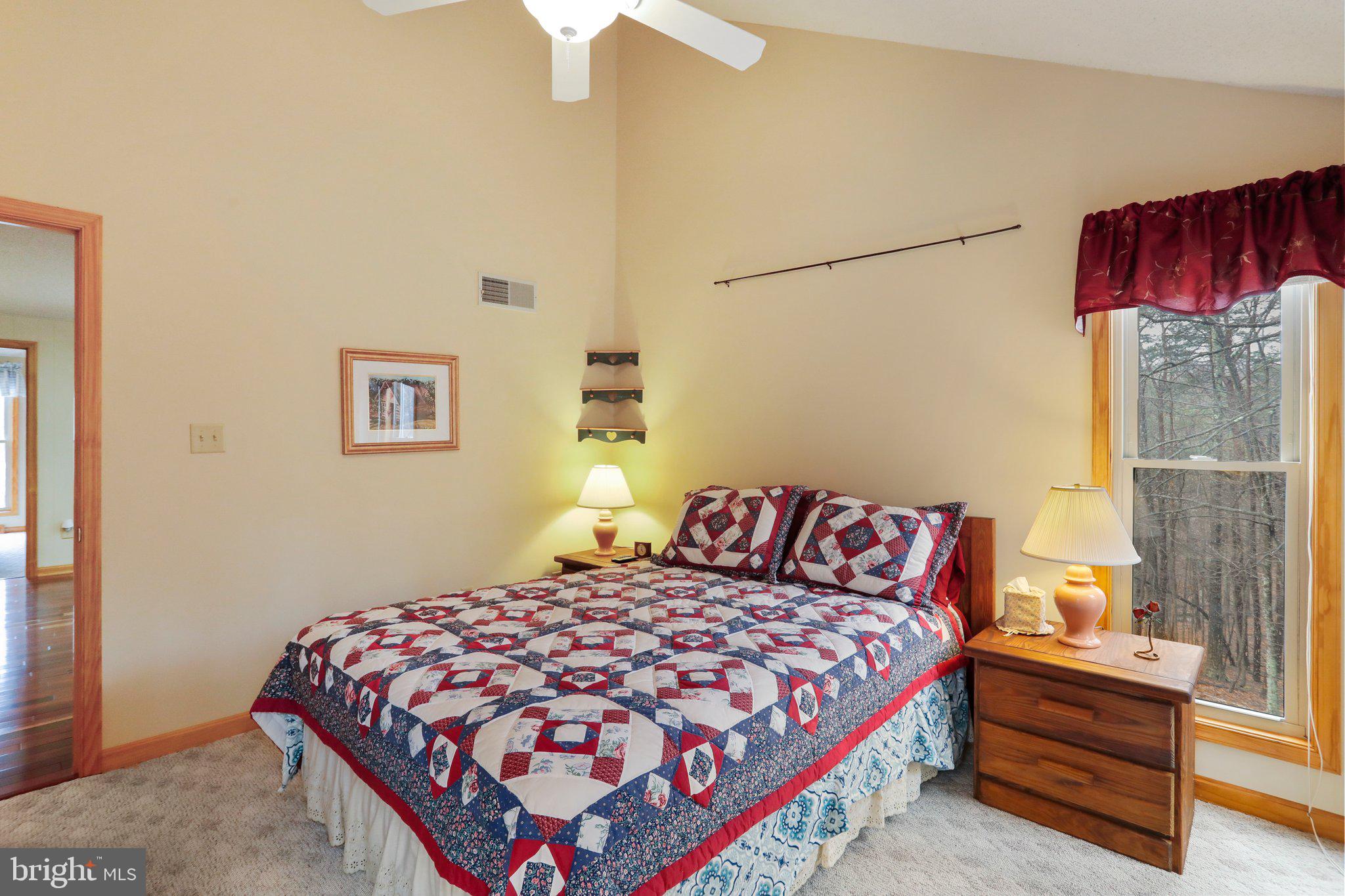 THE WOODS - Residential