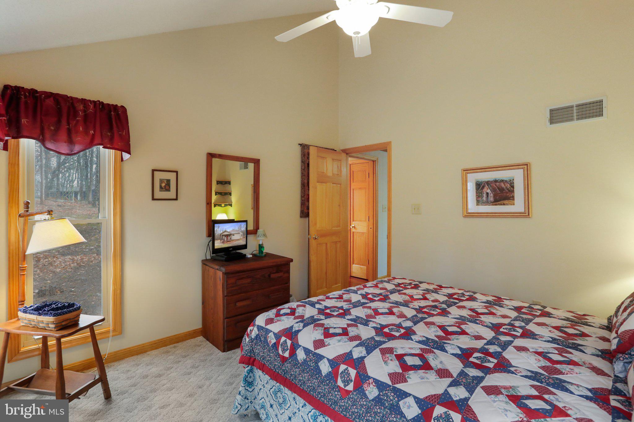 THE WOODS - Residential