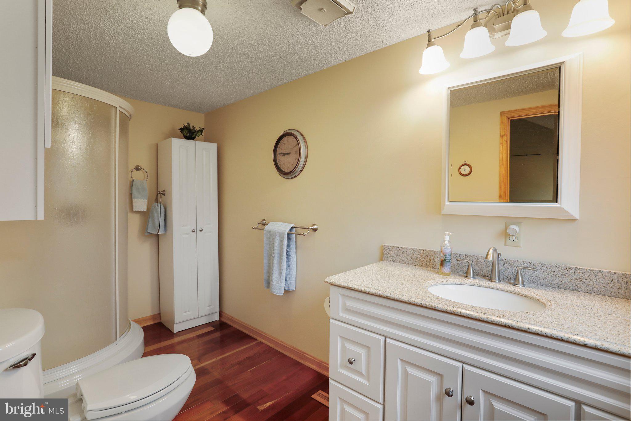 THE WOODS - Residential