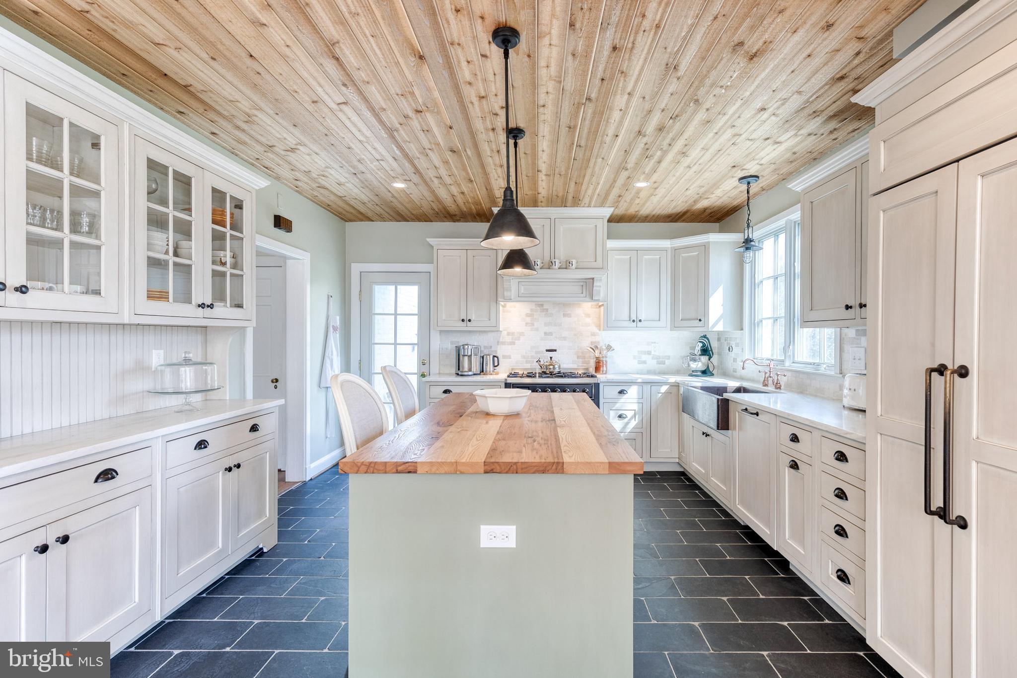 HOMELAND HISTORIC DISTRICT - Residential