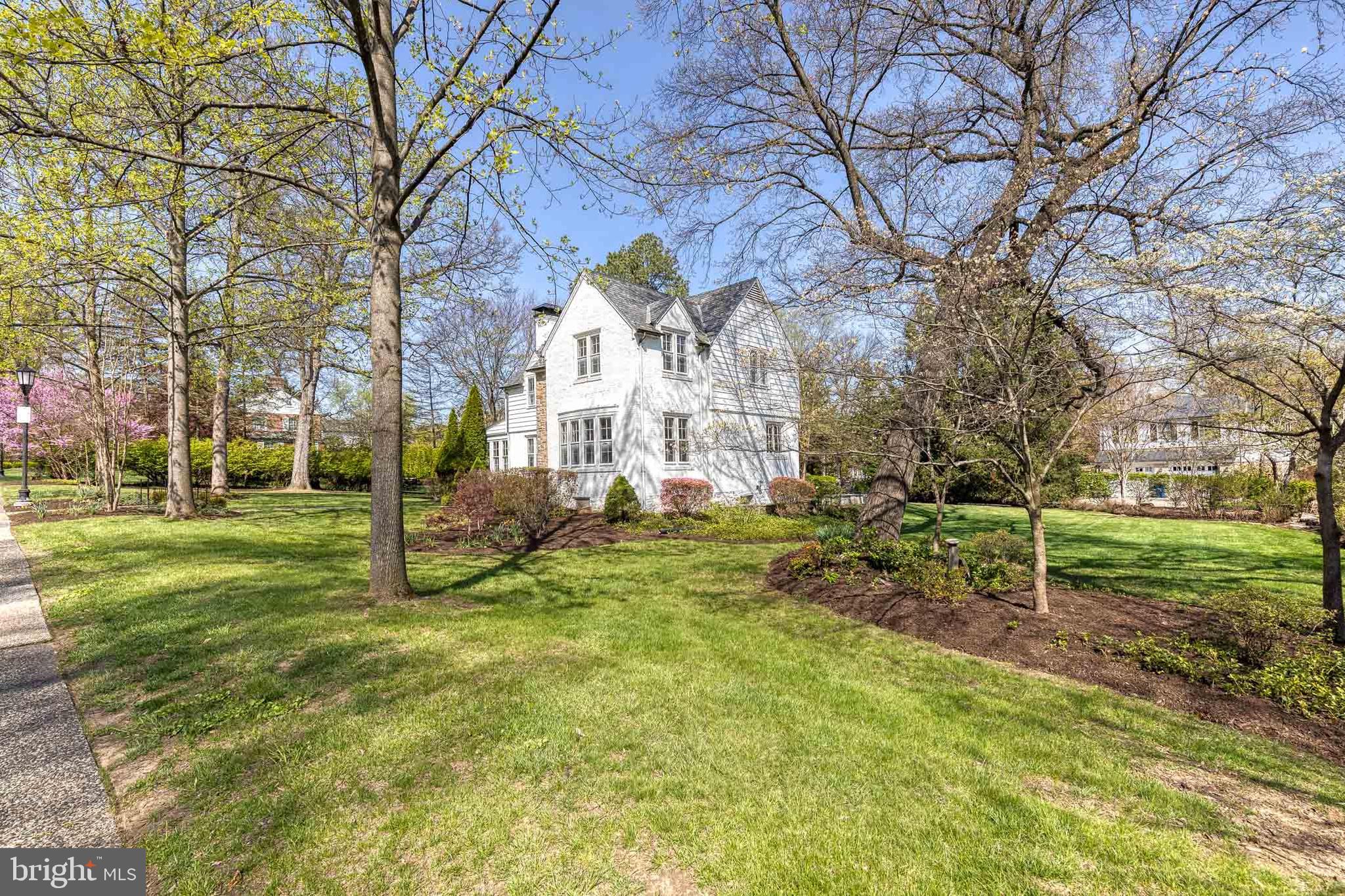 HOMELAND HISTORIC DISTRICT - Residential