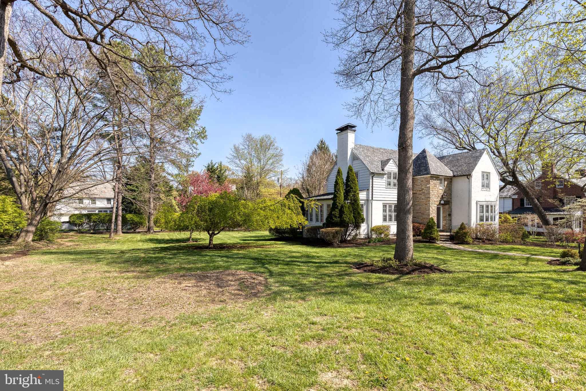 HOMELAND HISTORIC DISTRICT - Residential