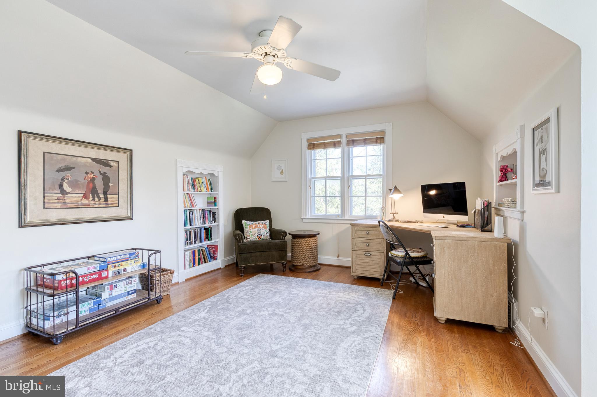 HOMELAND HISTORIC DISTRICT - Residential