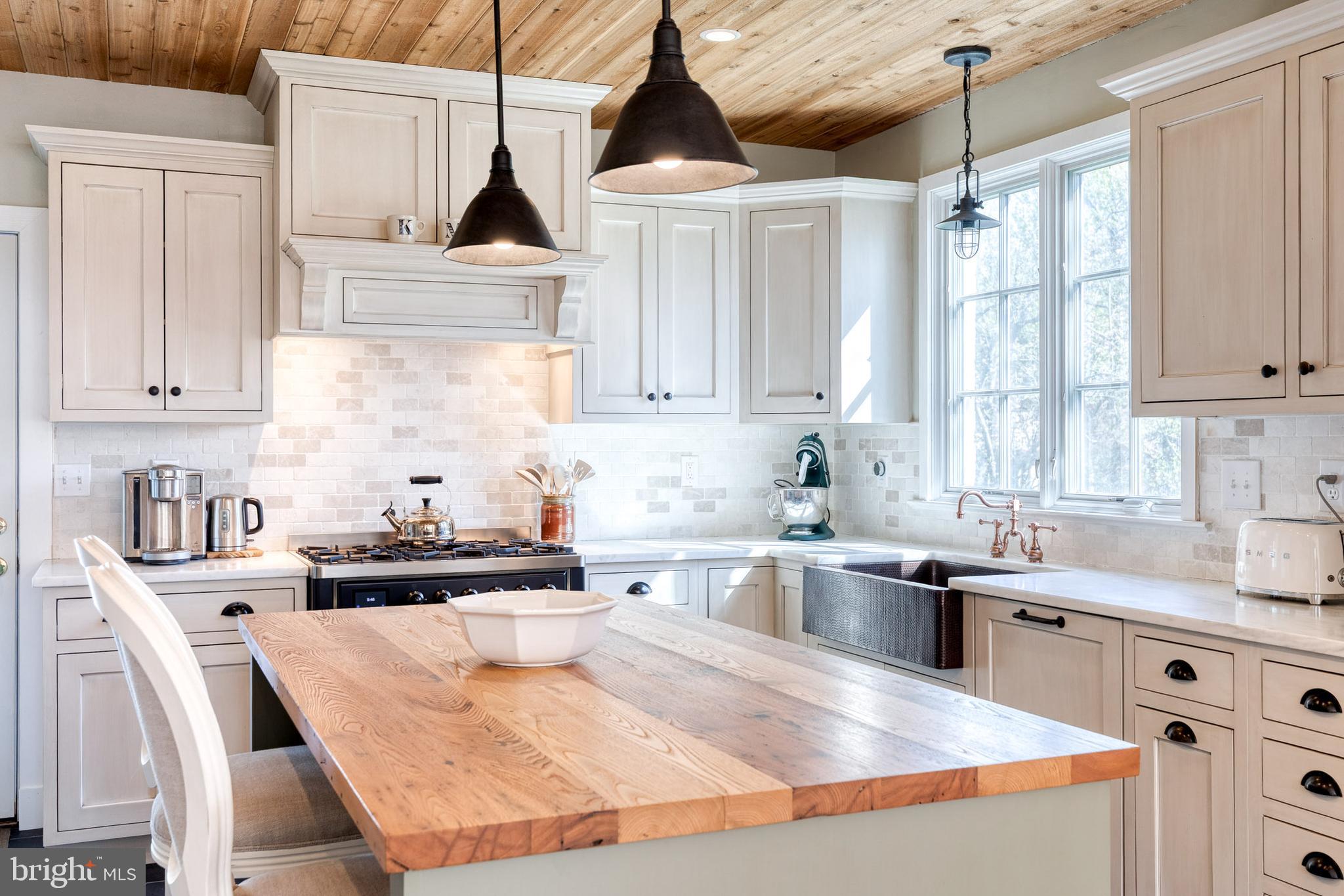 HOMELAND HISTORIC DISTRICT - Residential