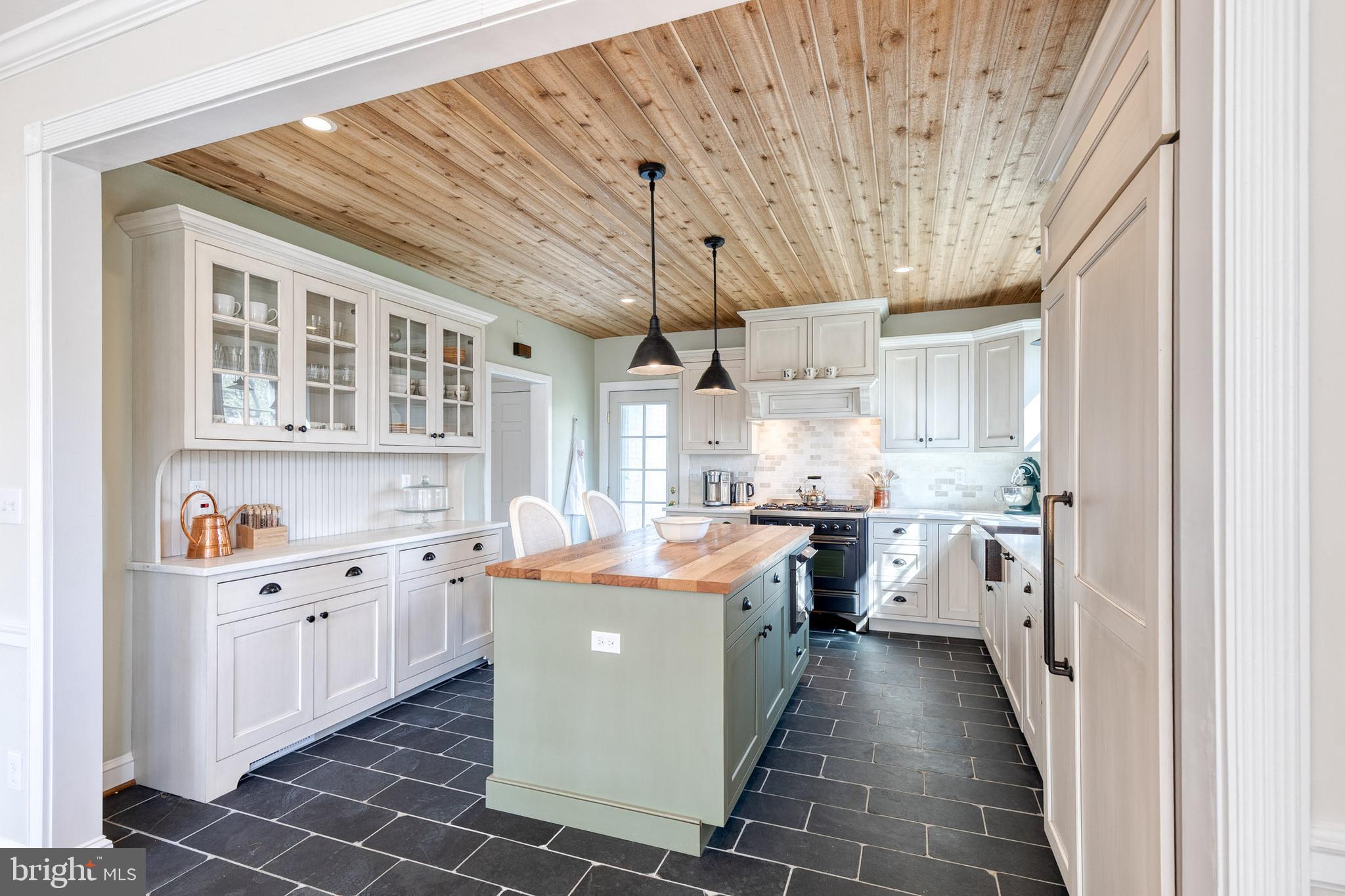 HOMELAND HISTORIC DISTRICT - Residential