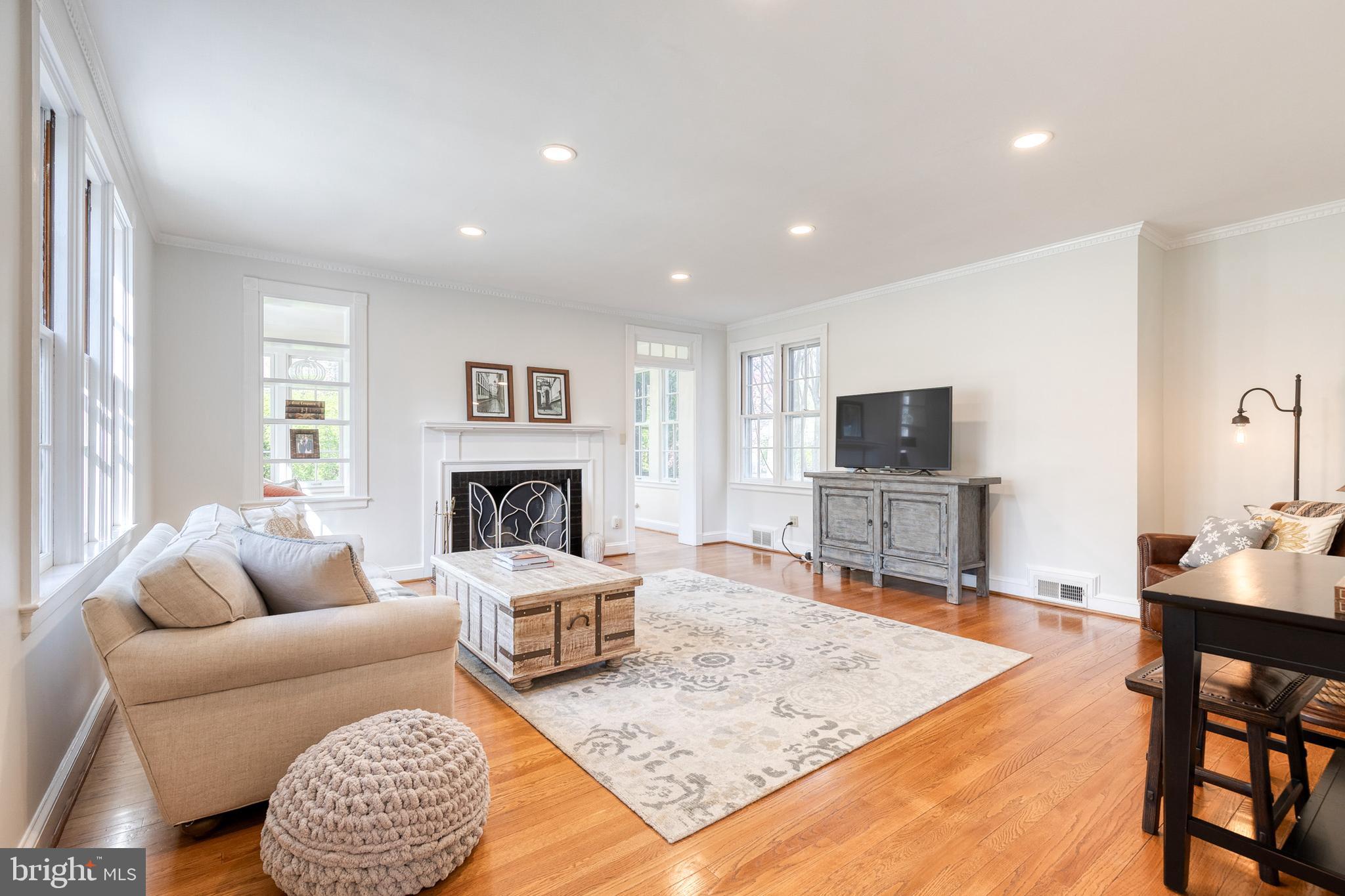 HOMELAND HISTORIC DISTRICT - Residential