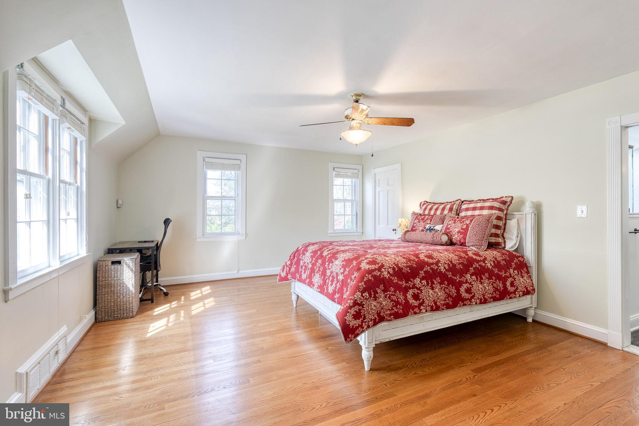 HOMELAND HISTORIC DISTRICT - Residential