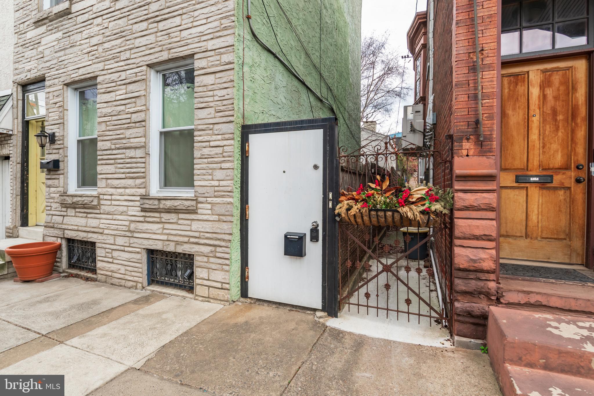 FISHTOWN - Residential Lease