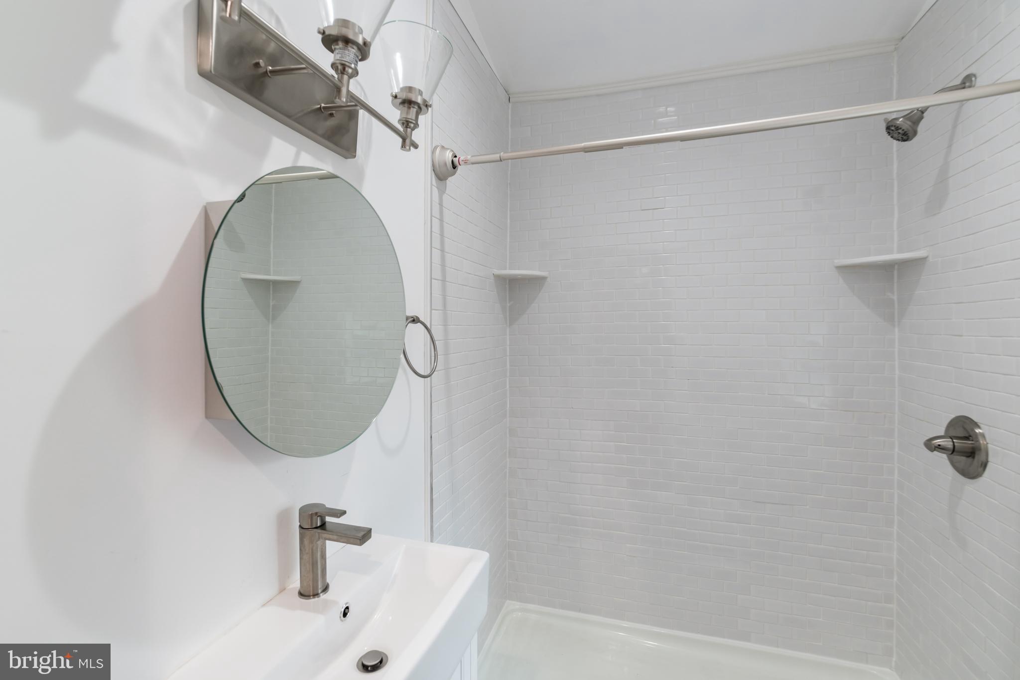 FISHTOWN - Residential Lease