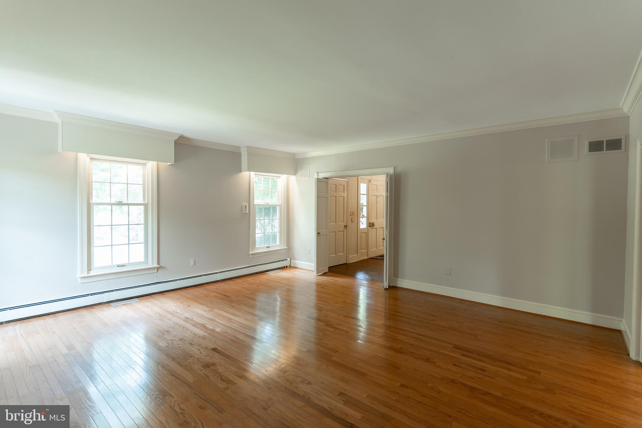 KENTLAND FARMS - Residential Lease