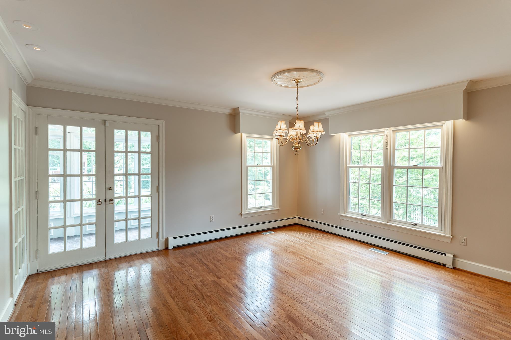 KENTLAND FARMS - Residential Lease