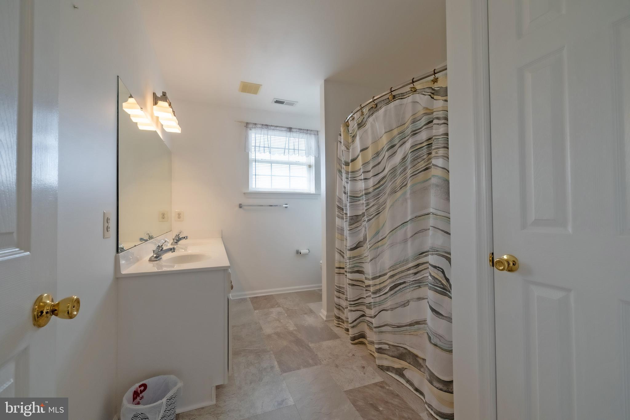 FOX CHASE - Residential