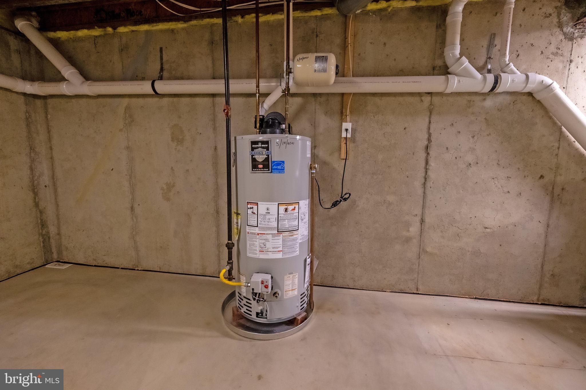 FOX CHASE - Residential