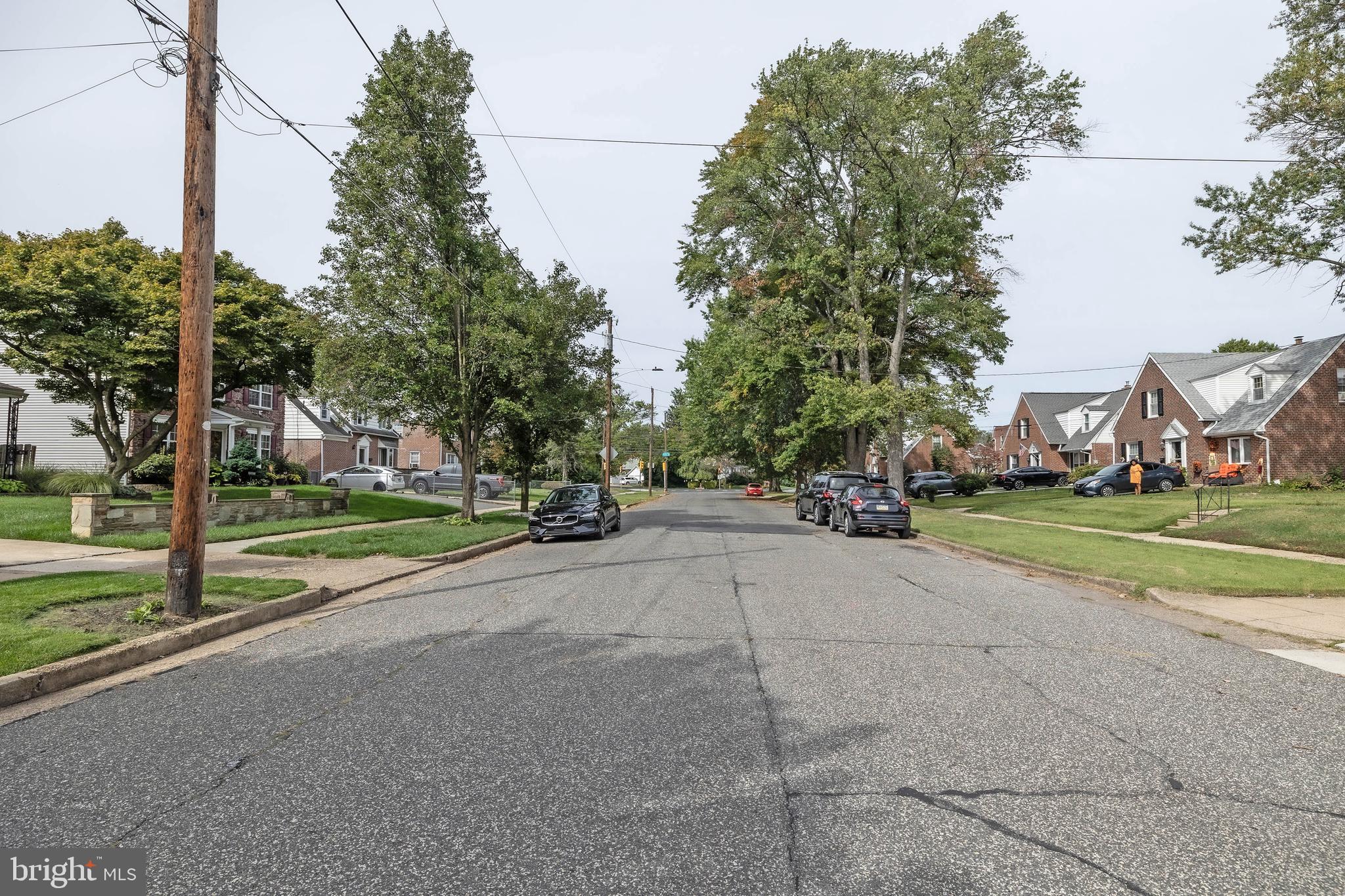 FOX CHASE - Residential